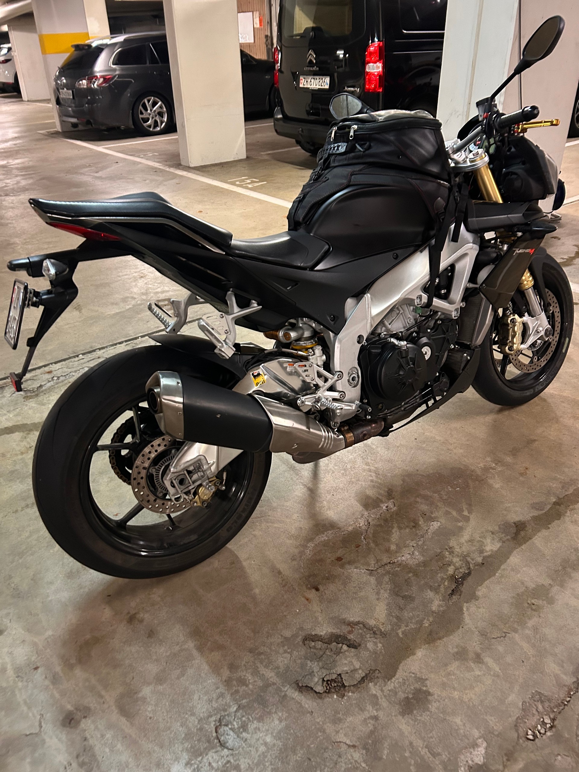 APRILIA Tuono-image-1
