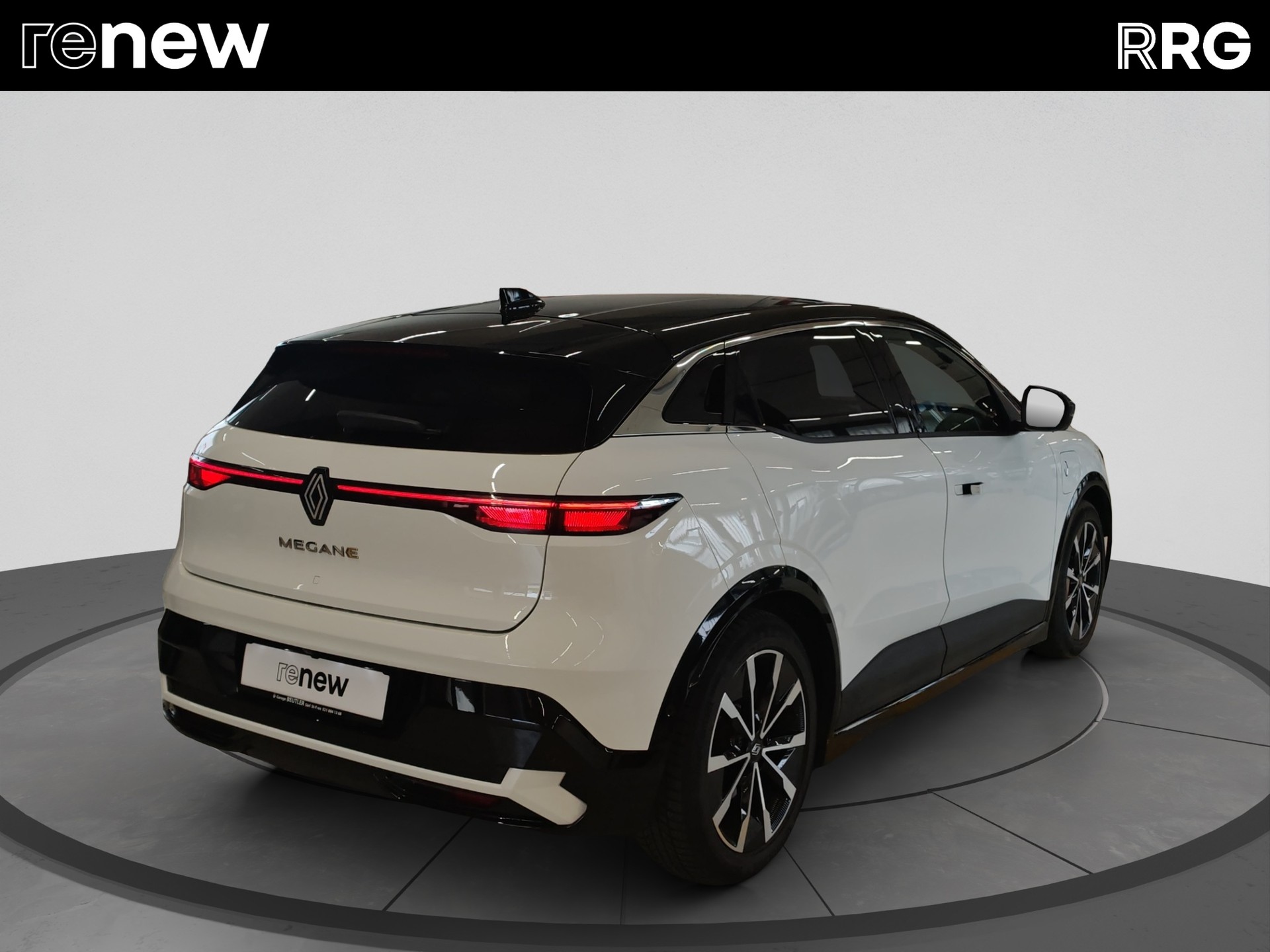 RENAULT Mégane E-TECH EV60 Techno-showroom-element-2