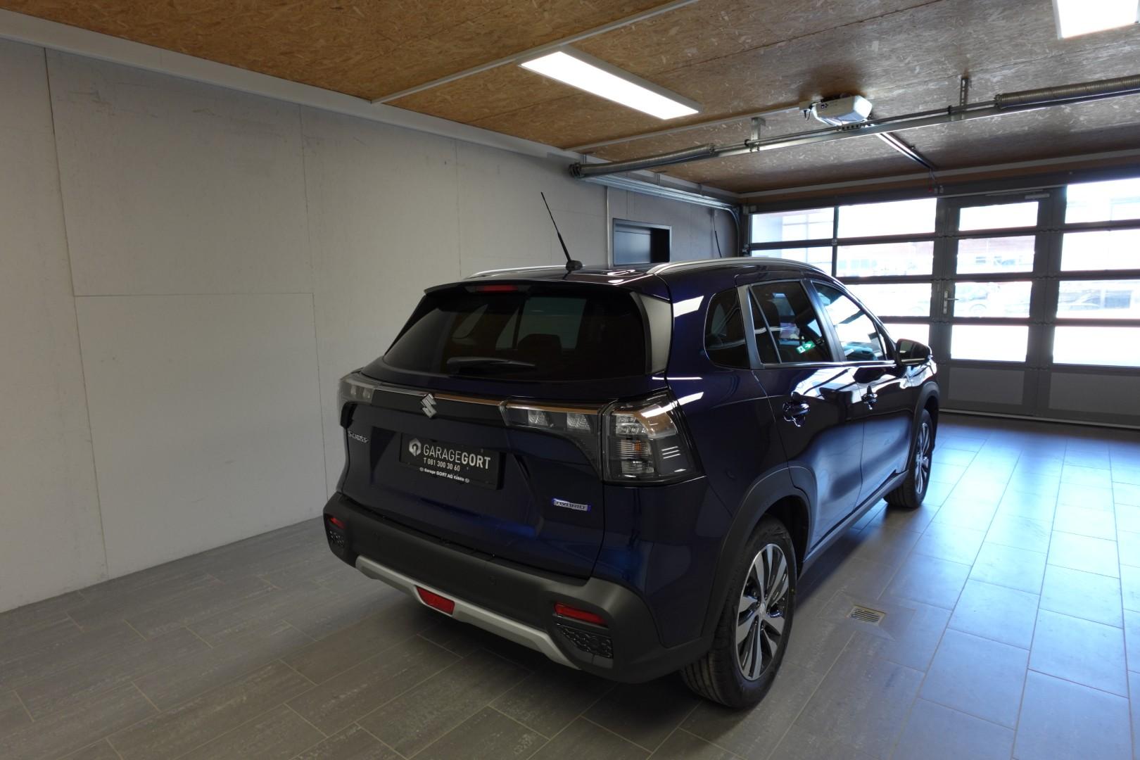 SUZUKI S-Cross 1.4 T Compact Top Hybrid 4x4-image-5
