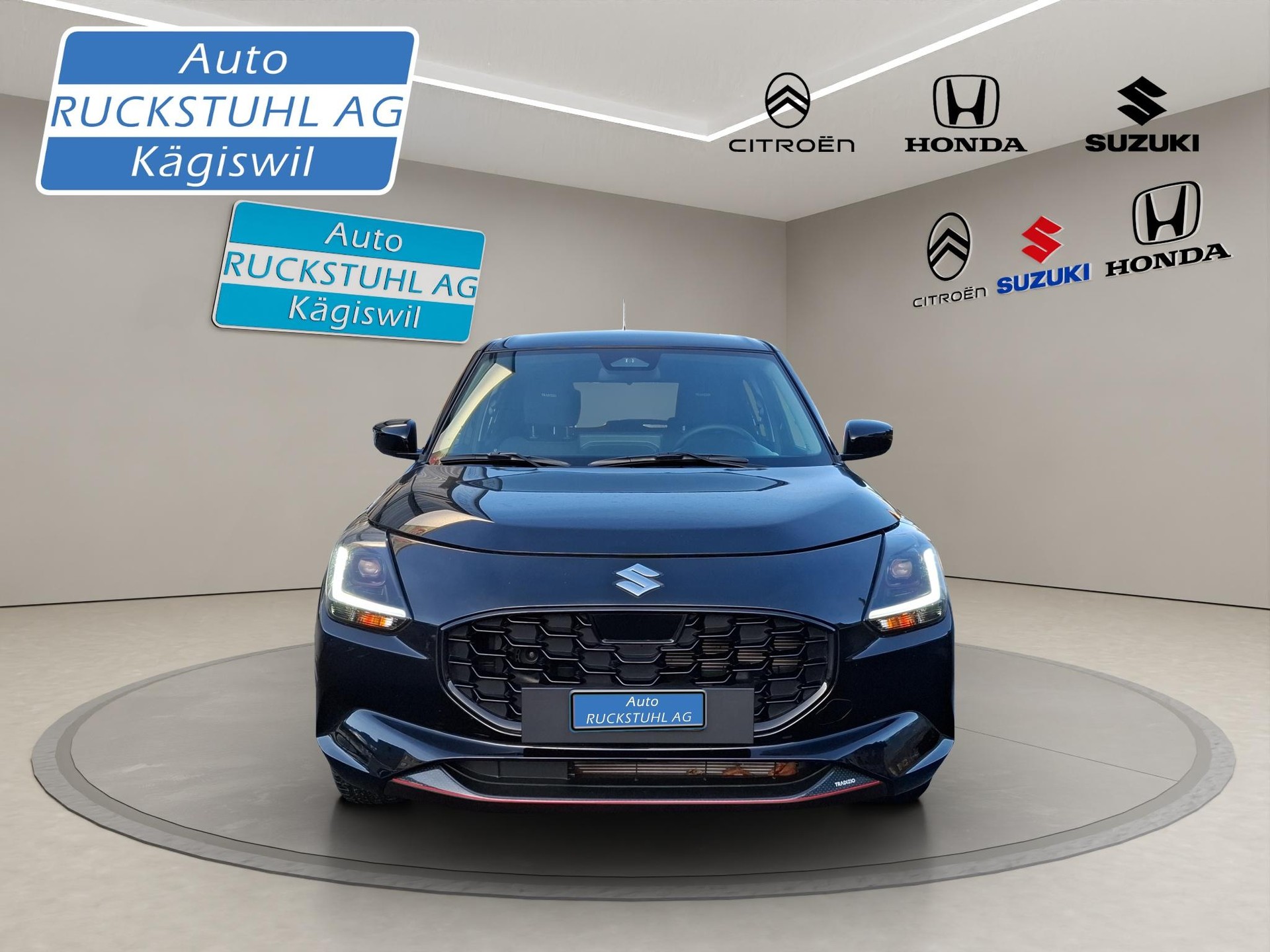 SUZUKI Swift 1.2 Tradizio Hybrid 4x4-image-2