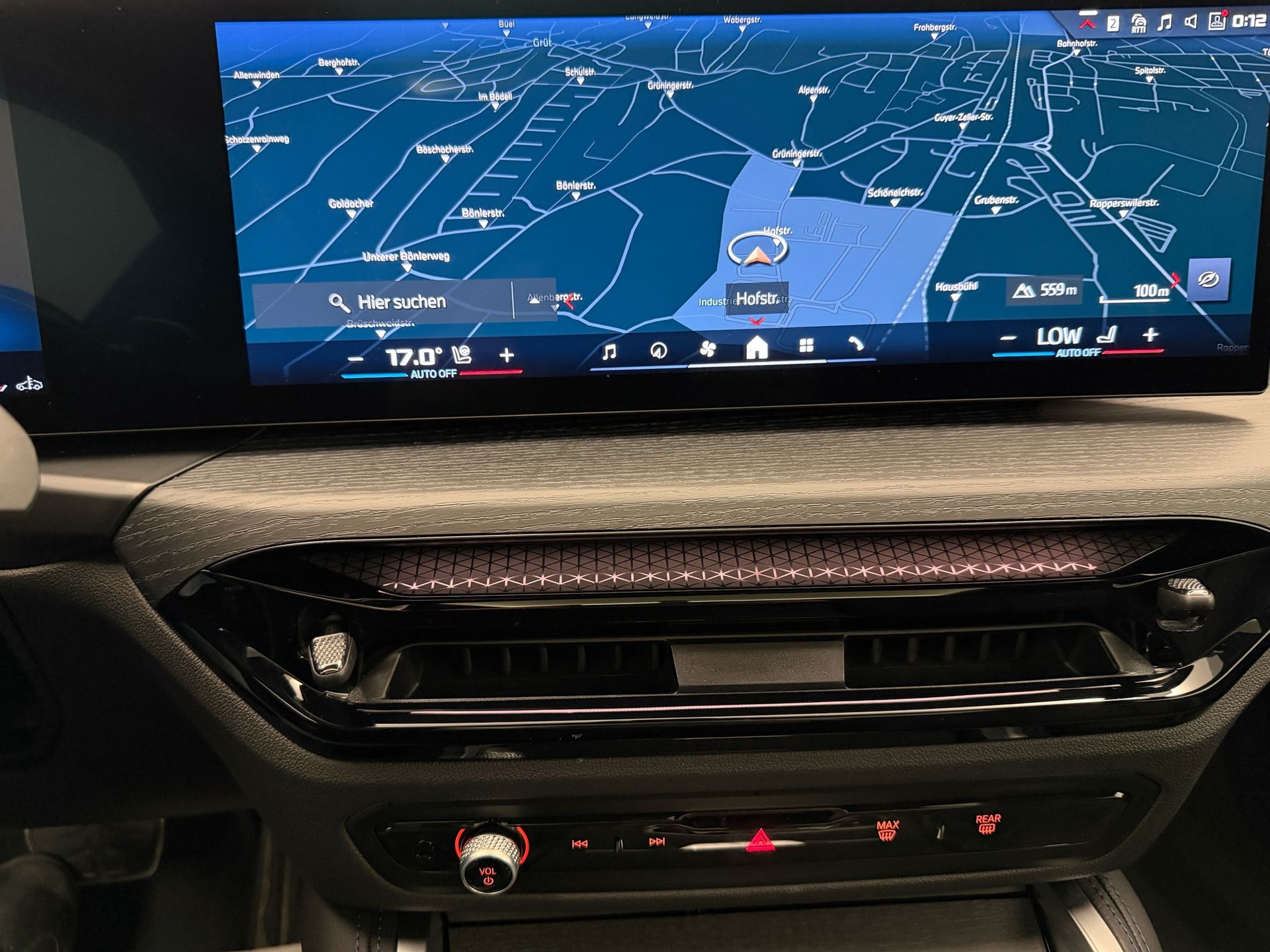 BMW M240i xDrive M Sport Pro Steptronic-image-15