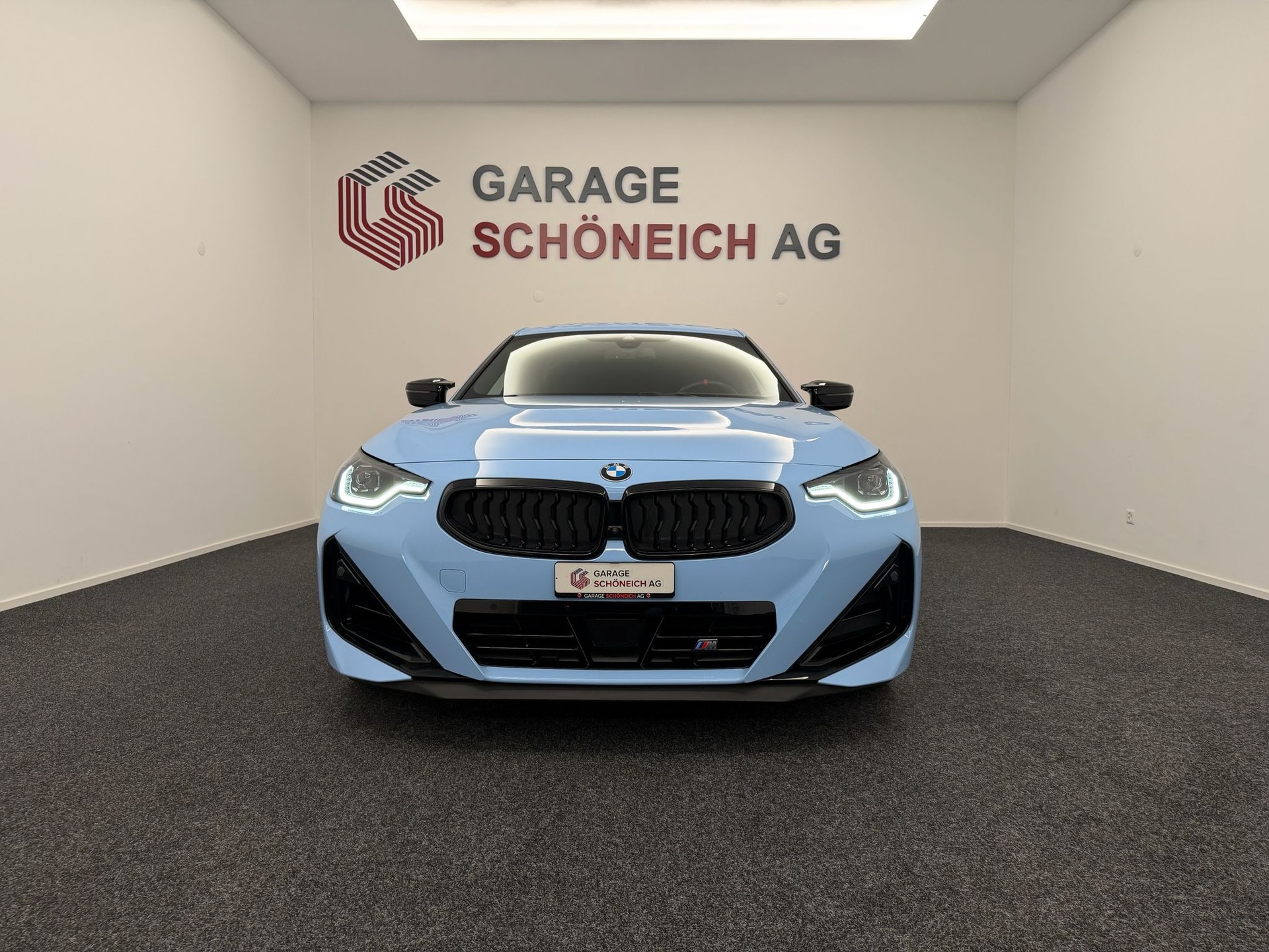 BMW M240i xDrive M Sport Pro Steptronic-showroom-element-1