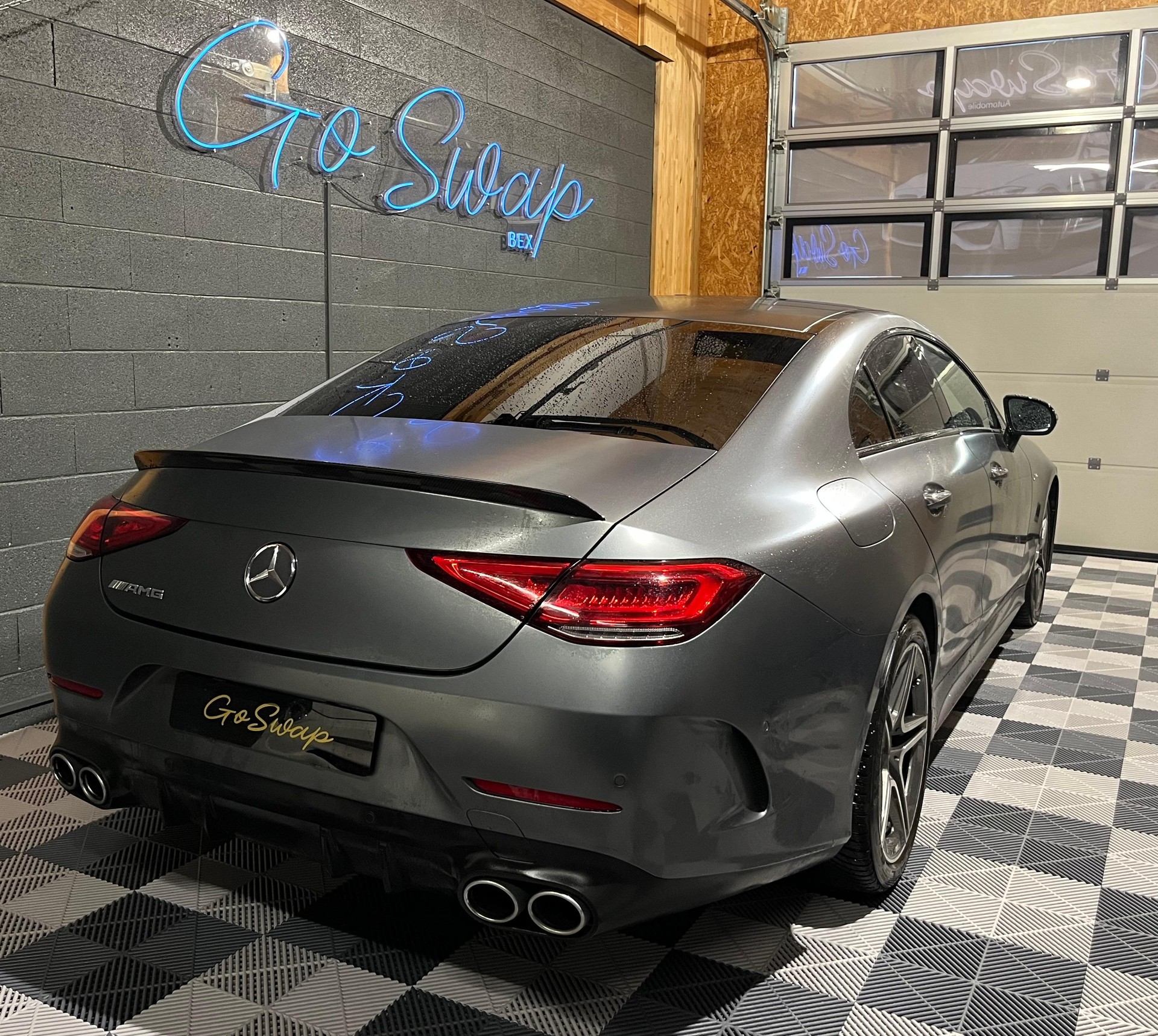 MERCEDES-BENZ CLS 53 AMG 4 Matic+ Edition1-showroom-element-3