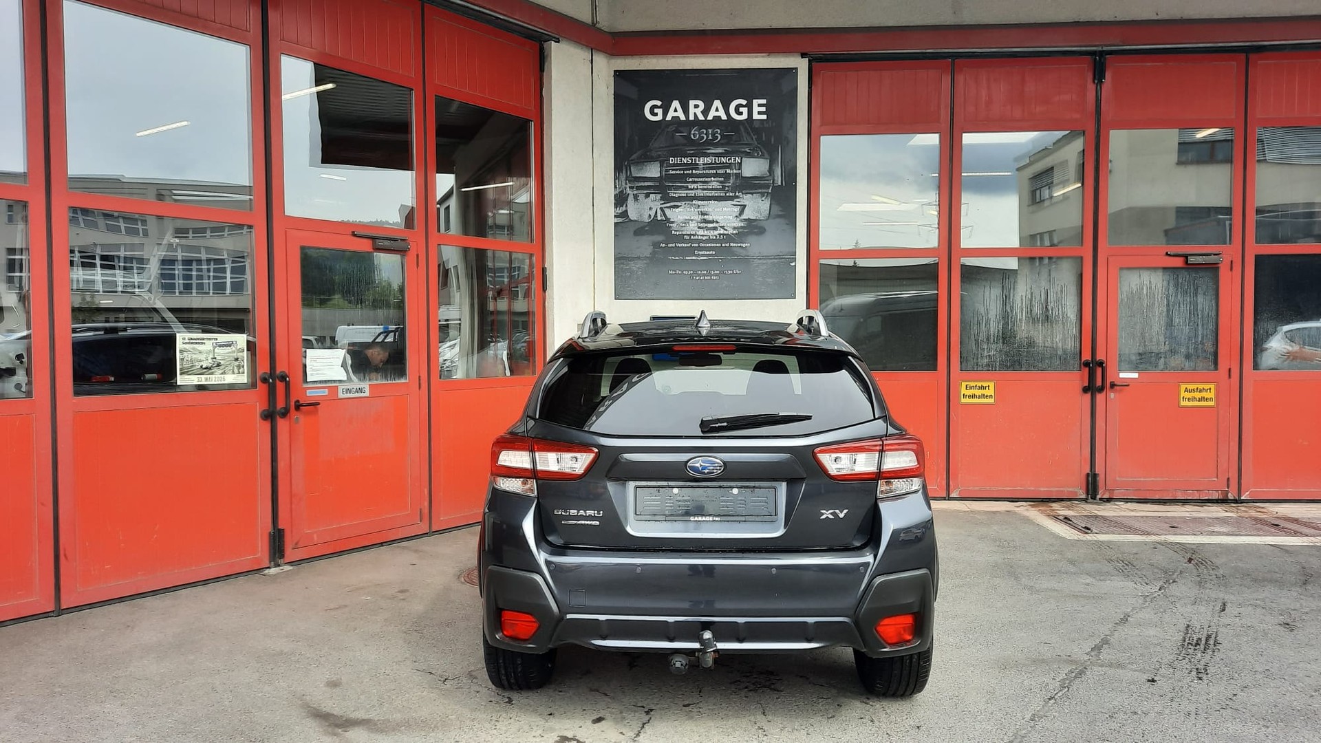SUBARU XV 2.0 Swiss Plus AWD Lineartronic-showroom-element-2