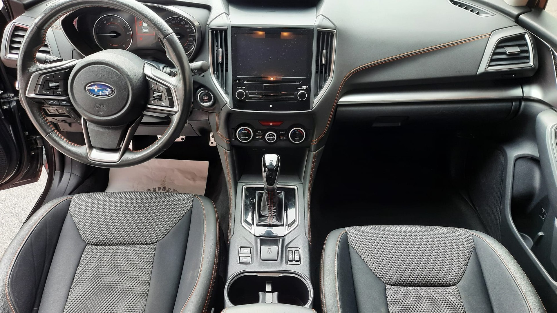 SUBARU XV 2.0 Swiss Plus AWD Lineartronic-image-6
