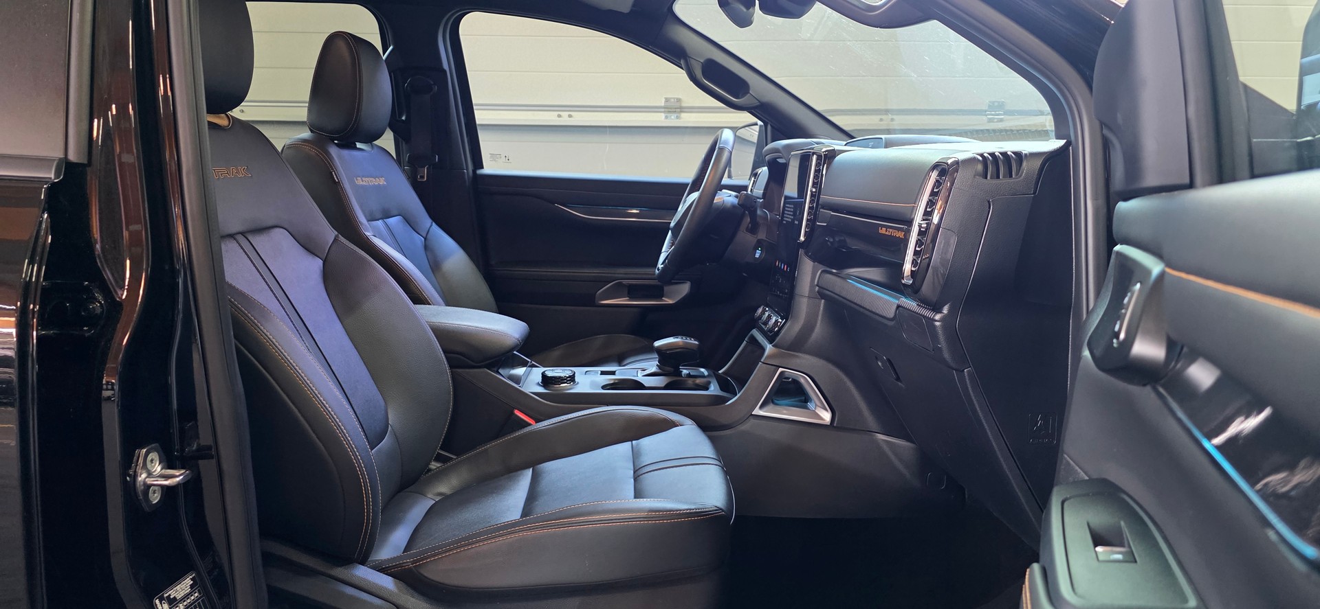 FORD Ranger Wildtrak 2.0 Eco Blue e-4WD Automat *Abstandsregler/Spurhalteassistent*Sitzheizung*360°Kamera*Elektrische Abdeckung*-image-24