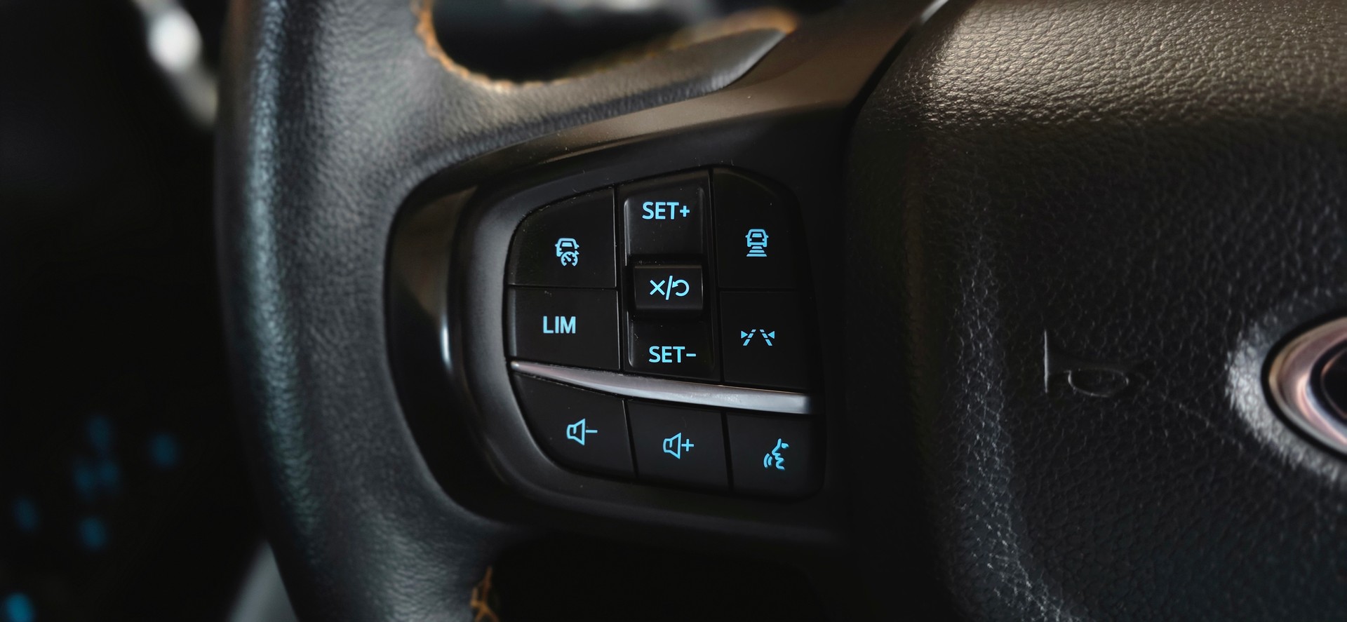 FORD Ranger Wildtrak 2.0 Eco Blue e-4WD Automat *Abstandsregler/Spurhalteassistent*Sitzheizung*360°Kamera*Elektrische Abdeckung*-image-14