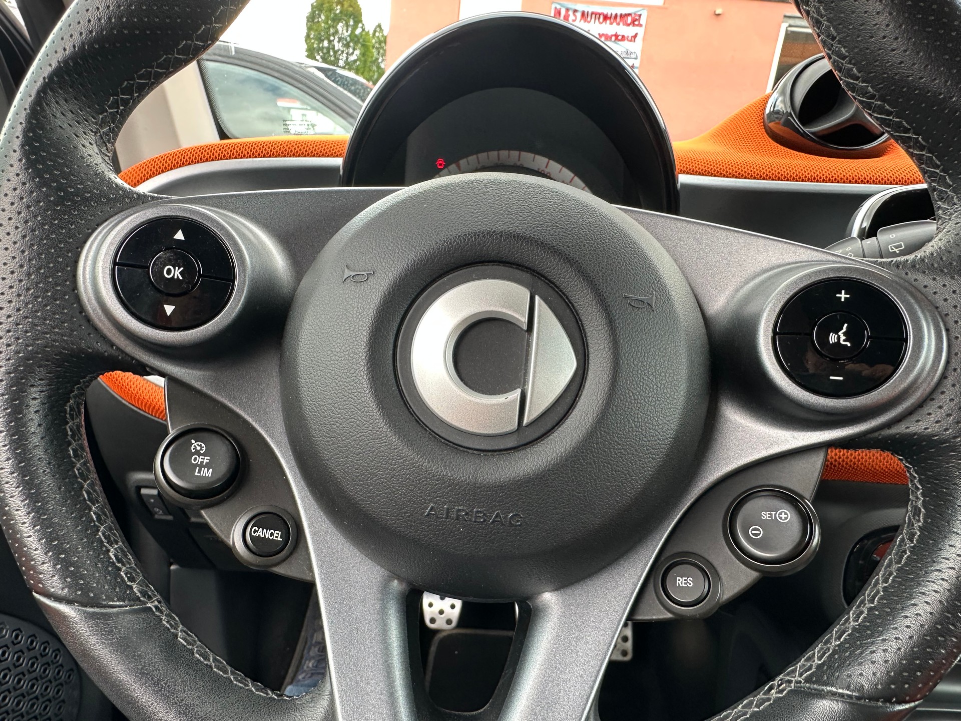 SMART fortwo edition # 1-image-8