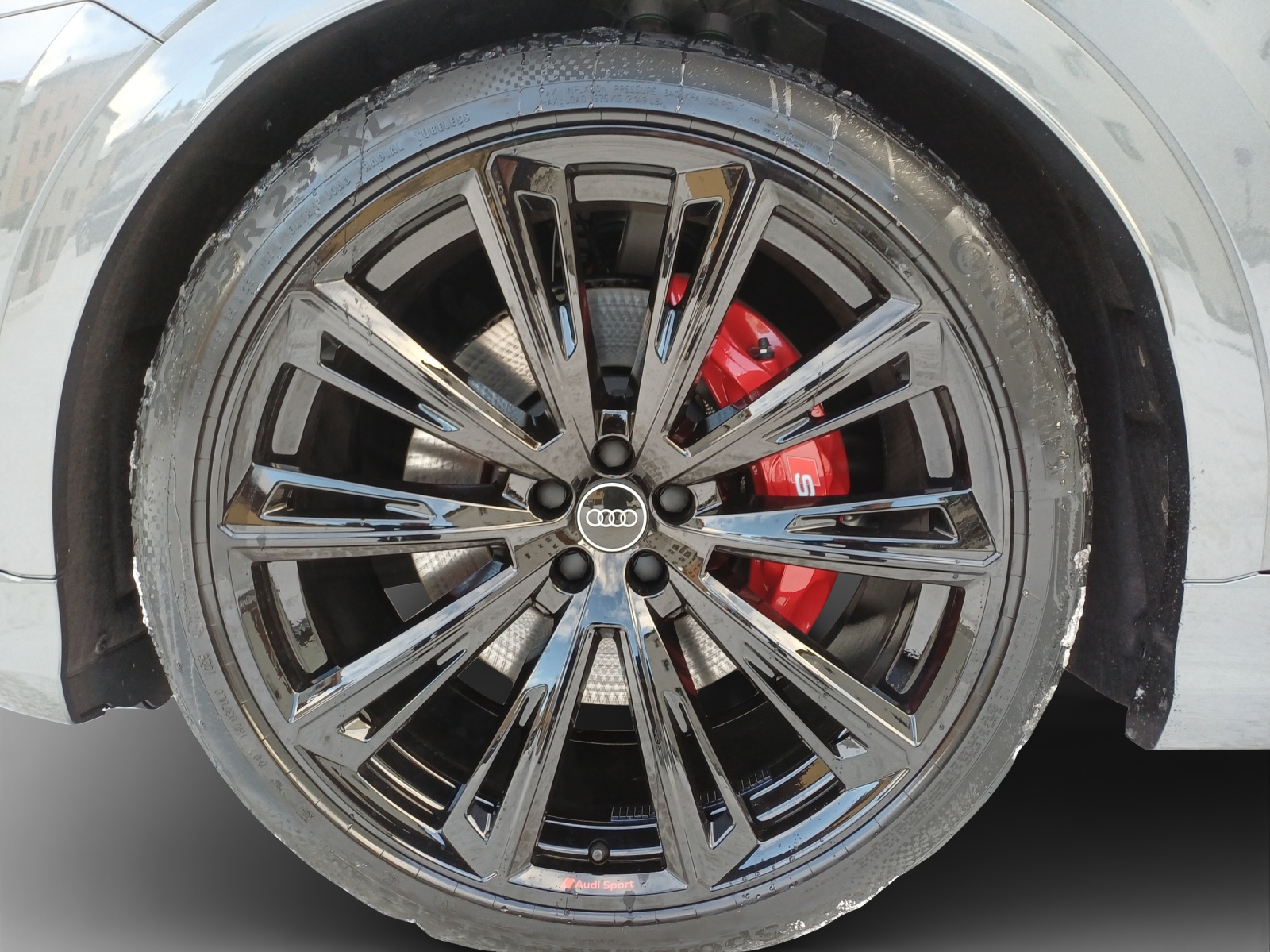 AUDI SQ8 SUV TFSI quattro tiptronic-image-14