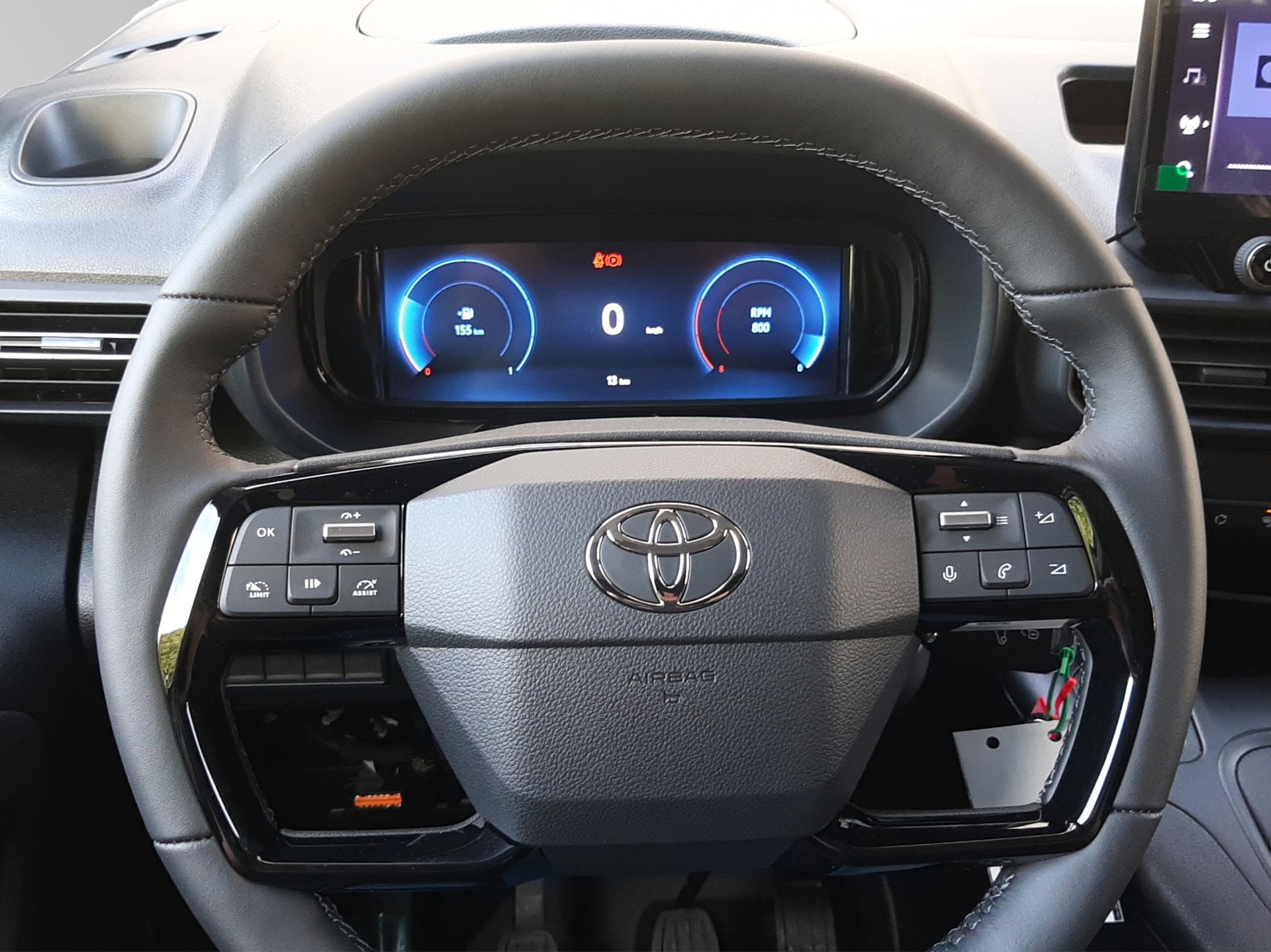 TOYOTA PROACE CITY Van L1 1.2 Active-image-10