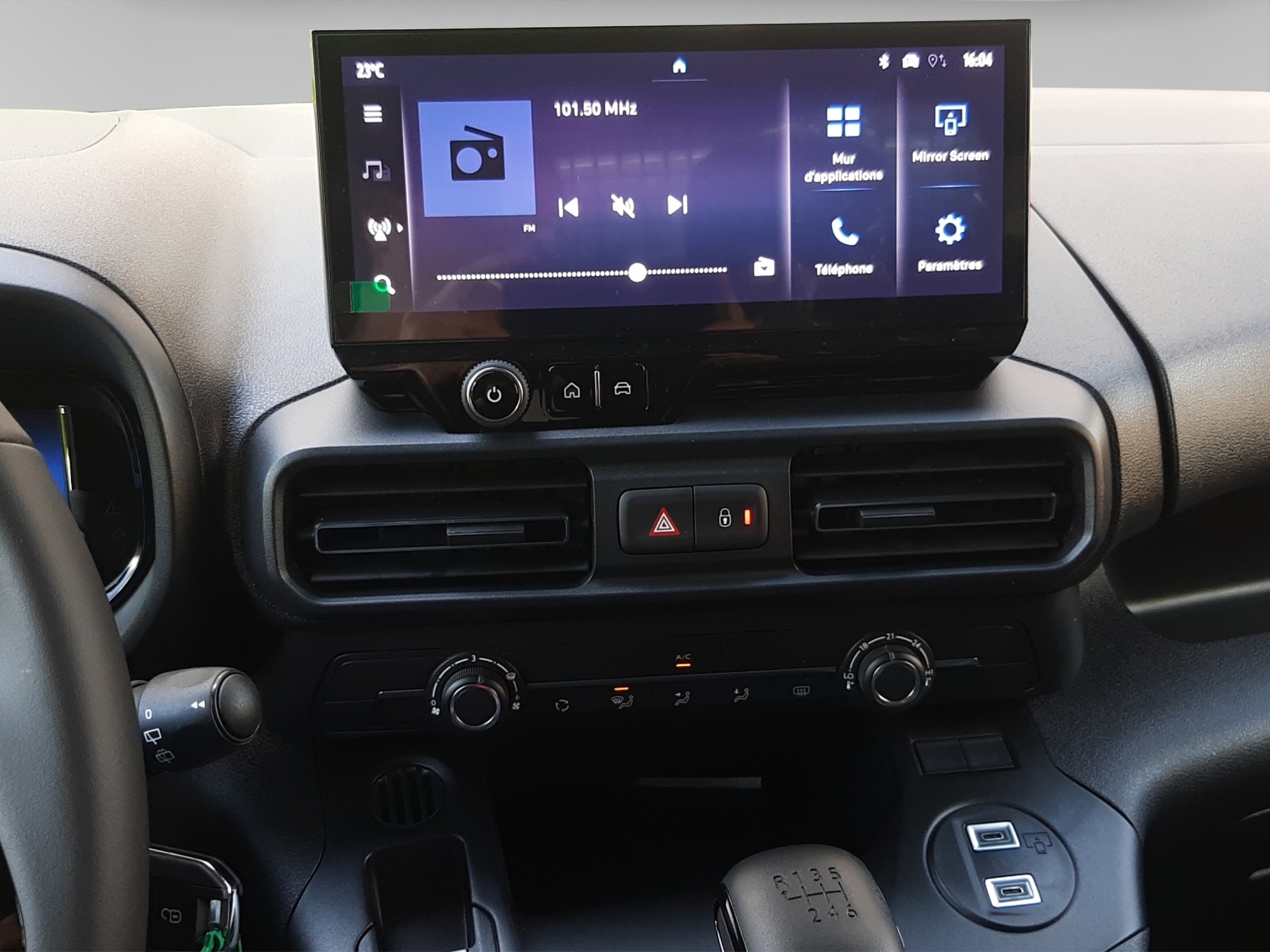 TOYOTA PROACE CITY Van L1 1.2 Active-image-11
