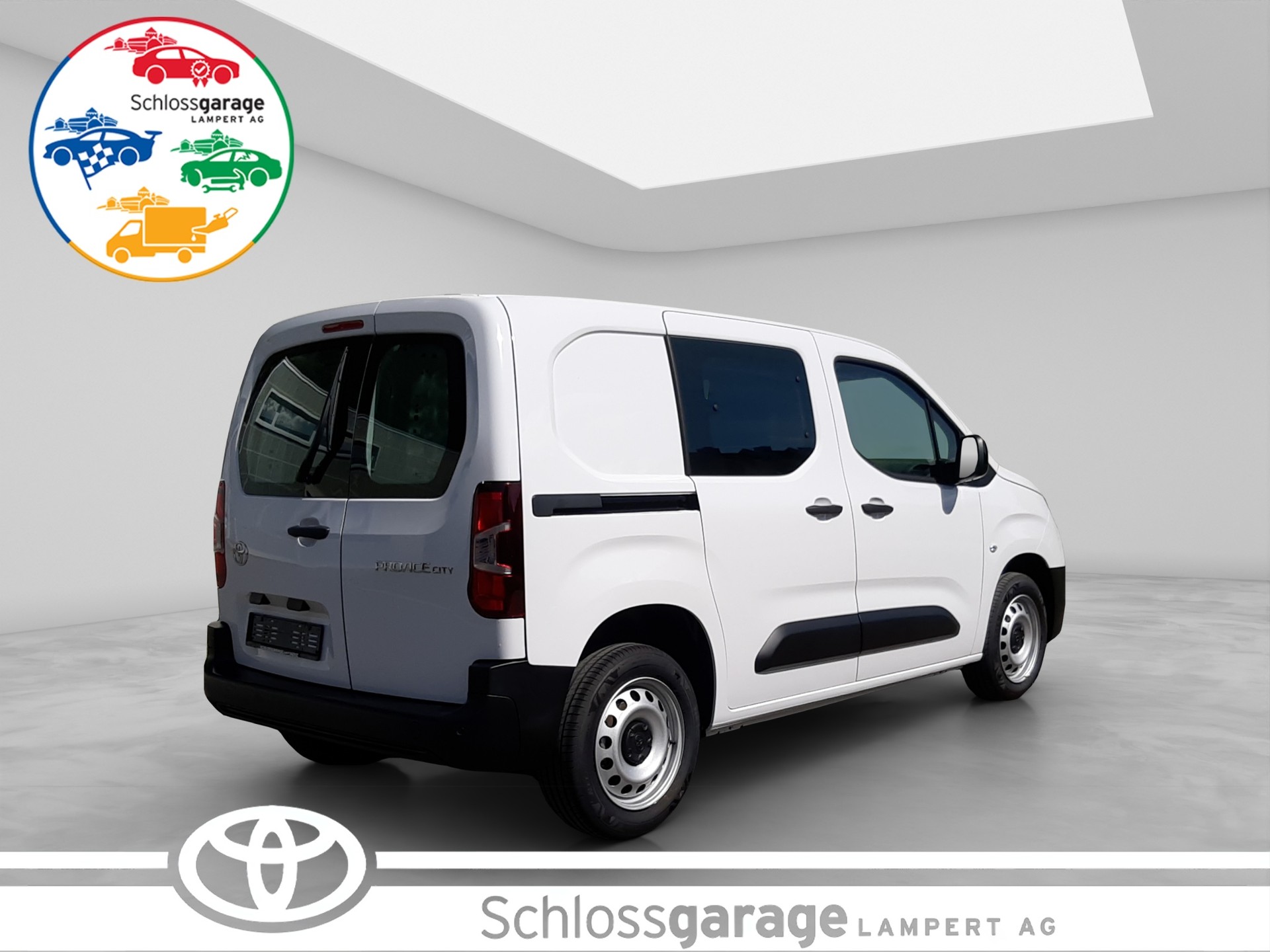 TOYOTA PROACE CITY Van L1 1.2 Active-image-5