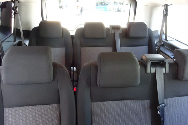 PEUGEOT Traveller Business Stand.-image-4