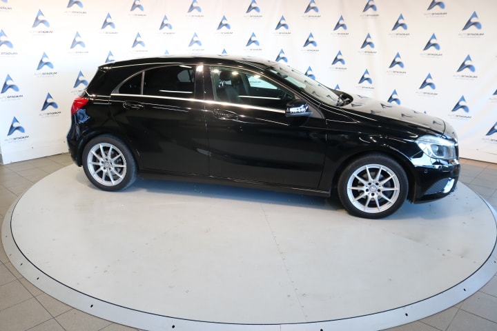 MERCEDES-BENZ A 160 CDI Urban-image-23