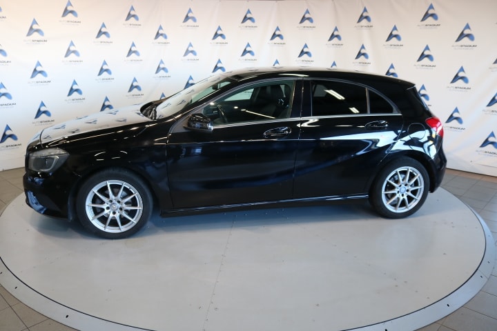 MERCEDES-BENZ A 160 CDI Urban-image-11