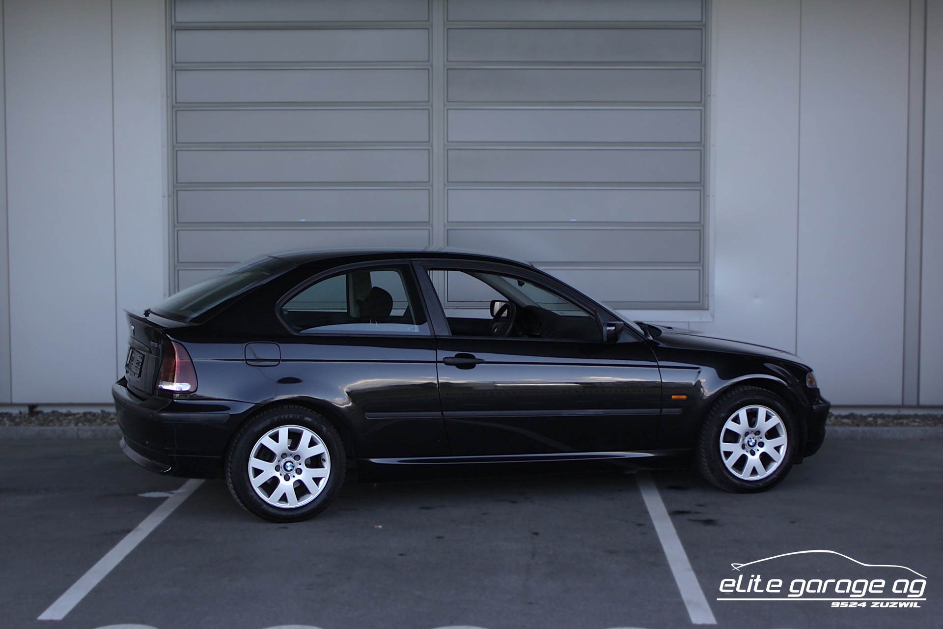 BMW 318 ti Compact-image-4