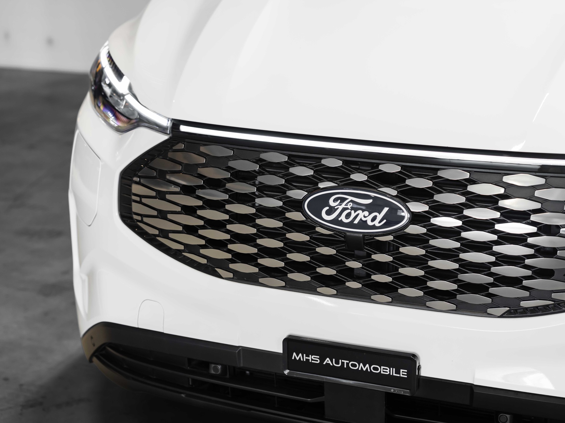 FORD Transit Custom Van 340 L2H1 65kWh Trend-image-16