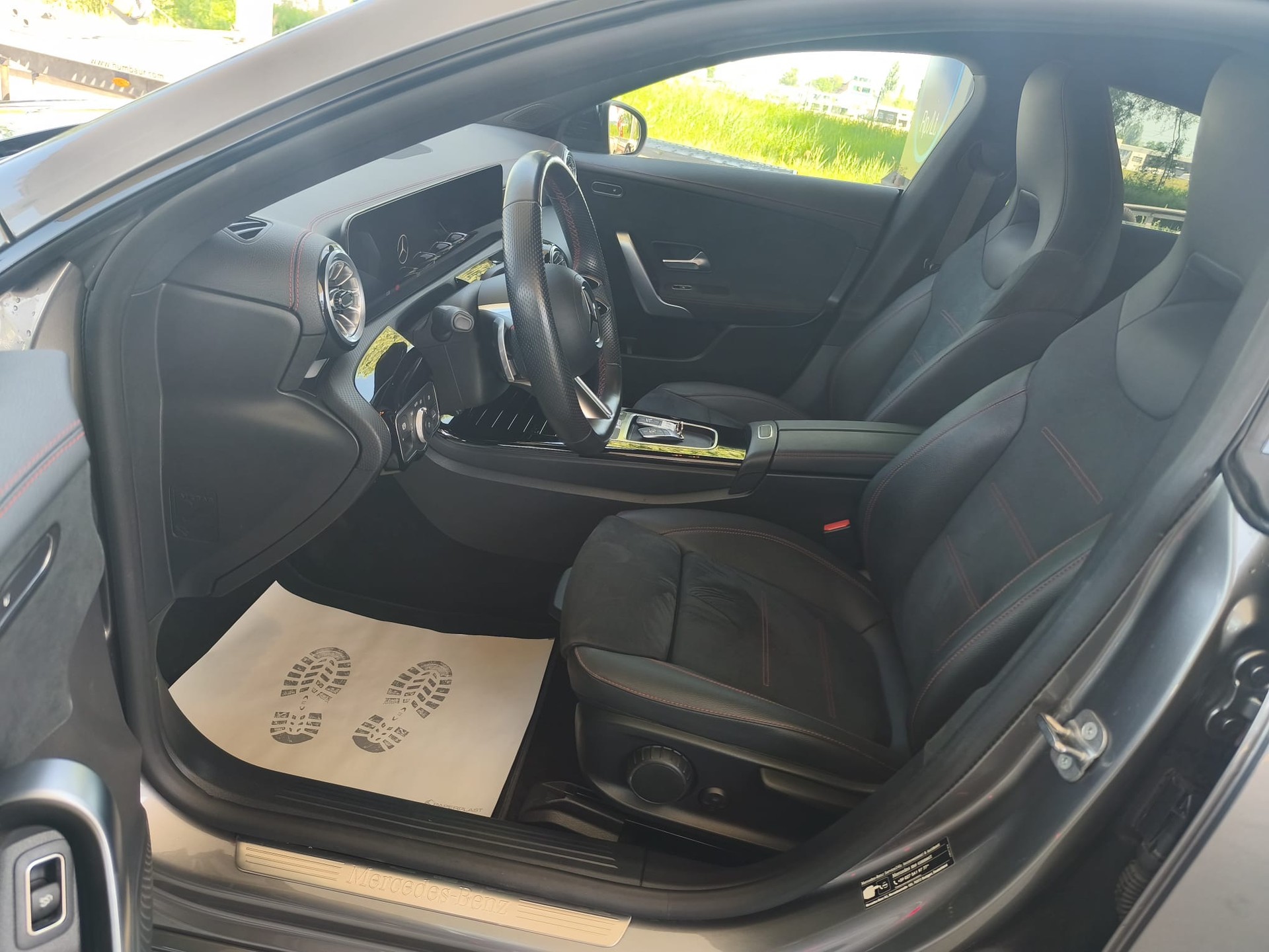 MERCEDES-BENZ CLA 200 d 8G-DCT-image-15