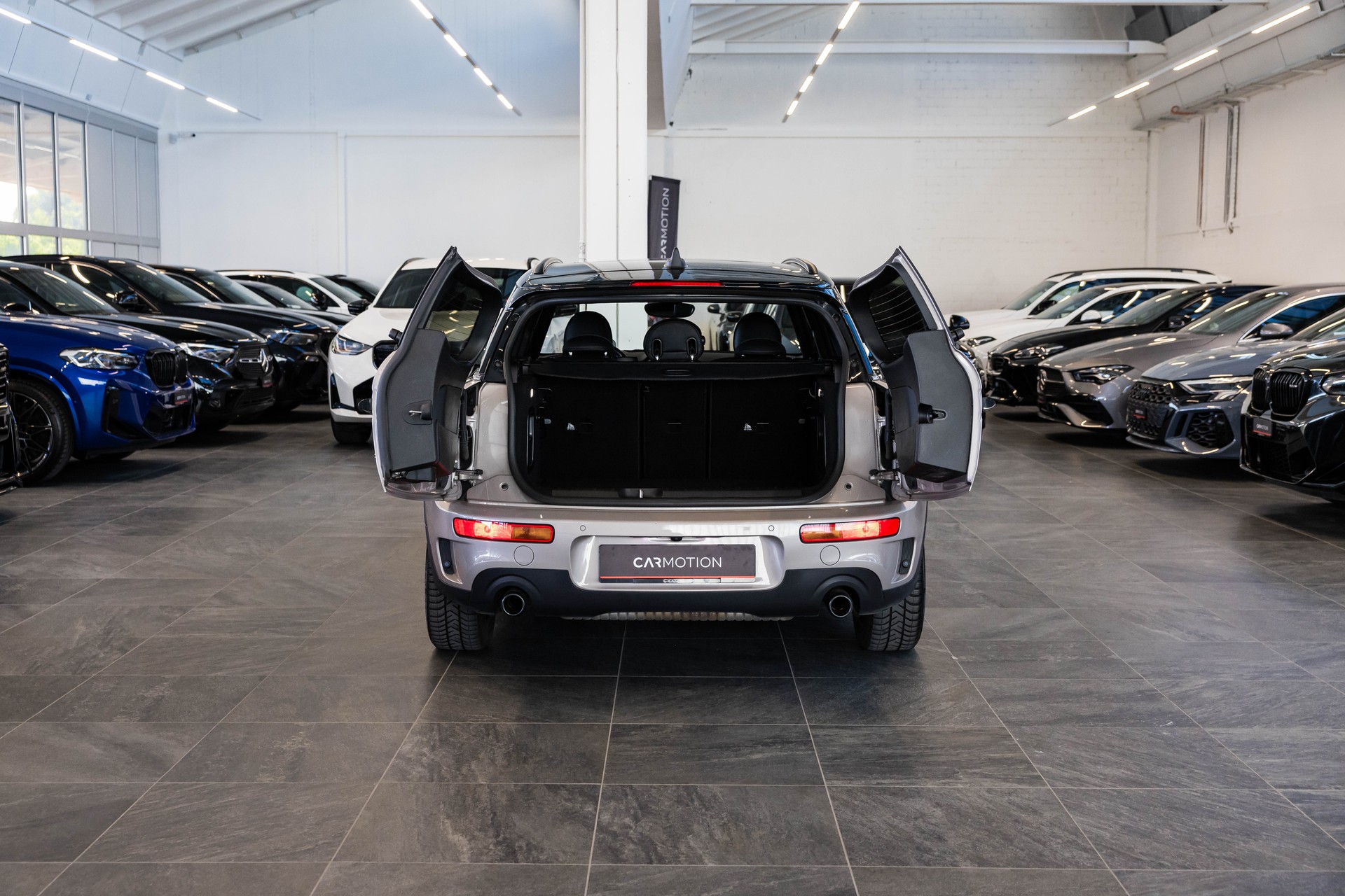 MINI Clubman F54 2.0i Cooper S ALL4 / CH-Fahrzeug / Panoramadach /-image-6
