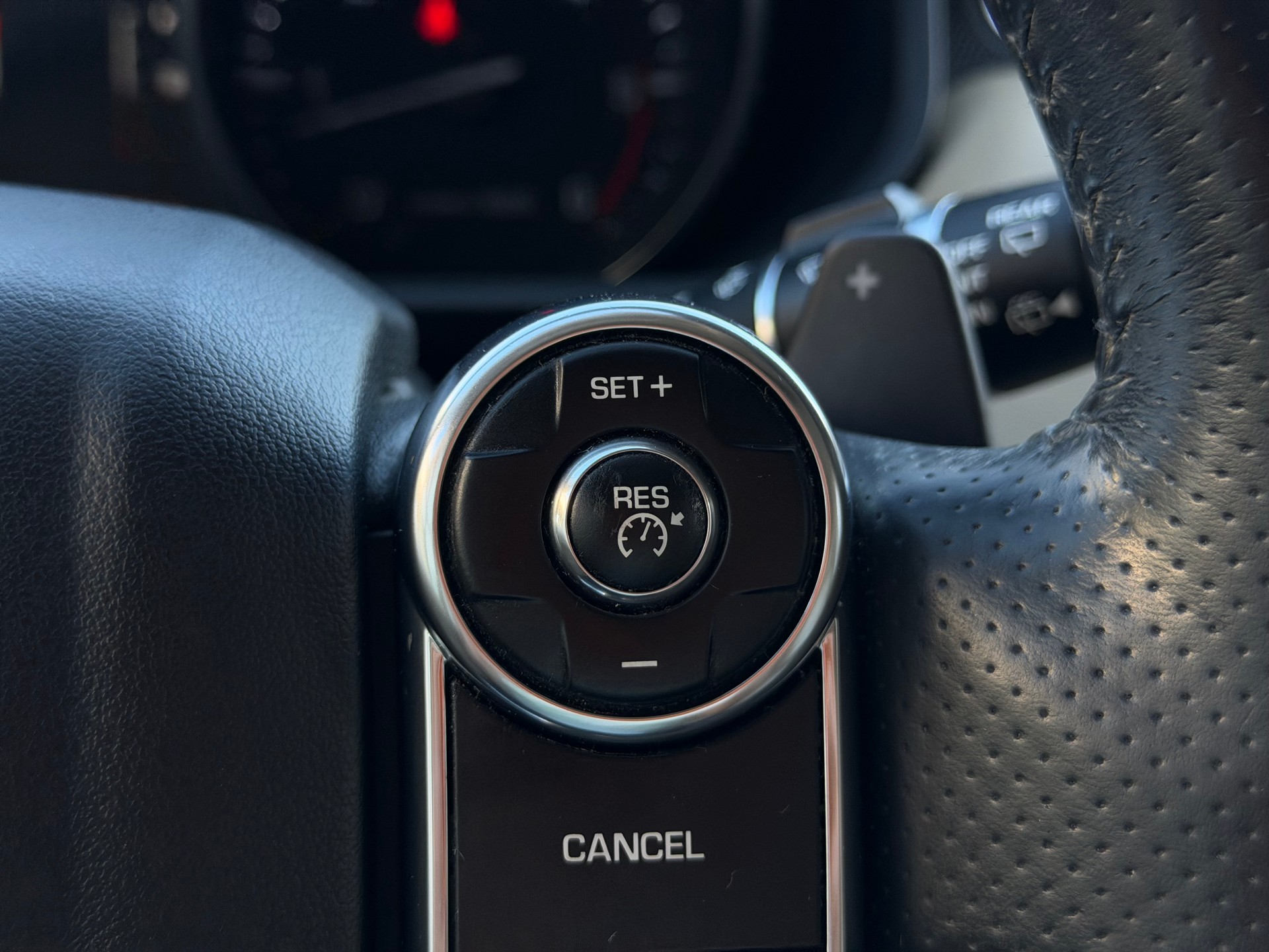 LAND ROVER Range Rover Sport 3.0 SDV6 HSE Dynamic Automatic-image-19