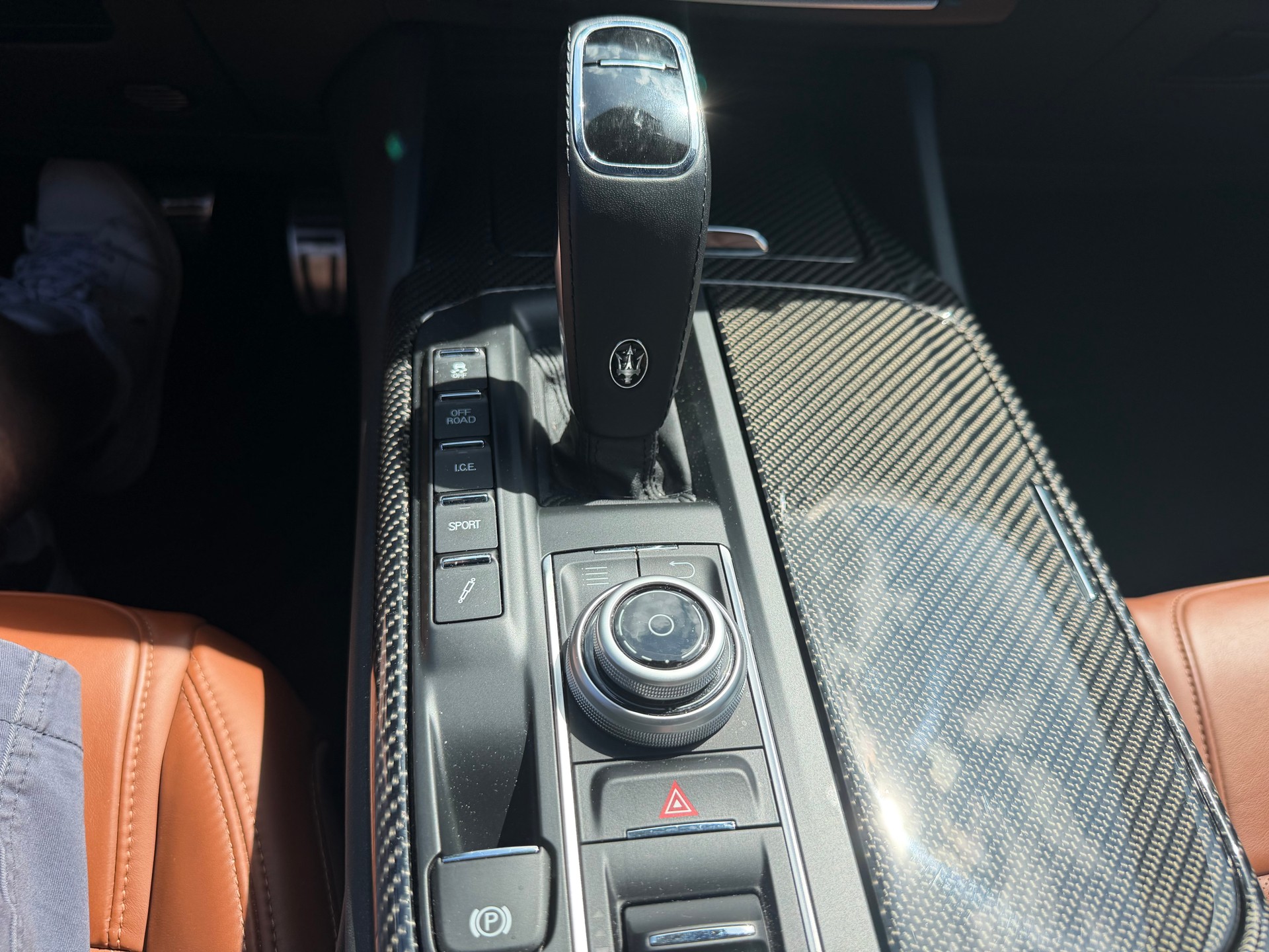 MASERATI Levante S 3.0 V6 GranSport Automatica-image-26
