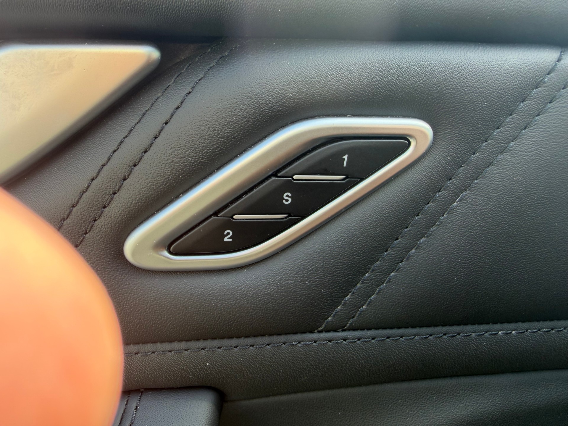 MASERATI Levante S 3.0 V6 GranSport Automatica-image-17