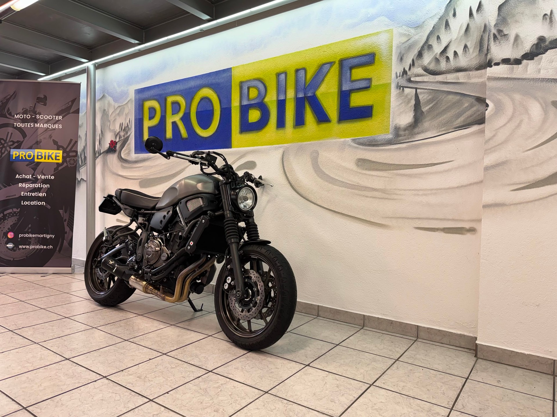 YAMAHA XSR 700-image-0