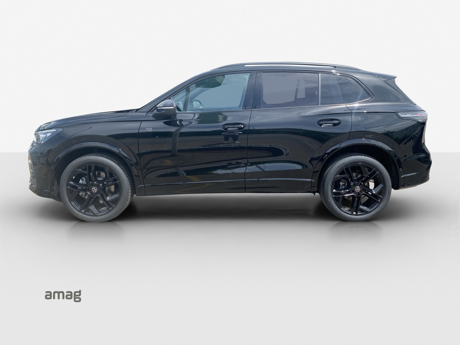 VW Tiguan 2.0 TSI DSG R-Line Plus 4Motion-showroom-element-1