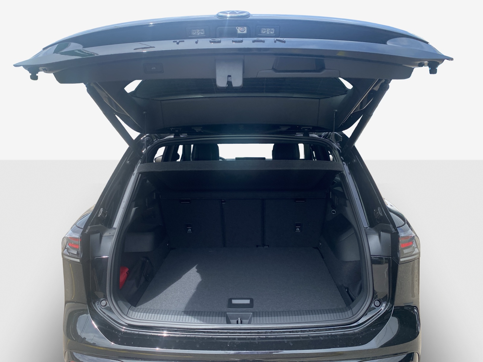 VW Tiguan 2.0 TSI DSG R-Line Plus 4Motion-image-11