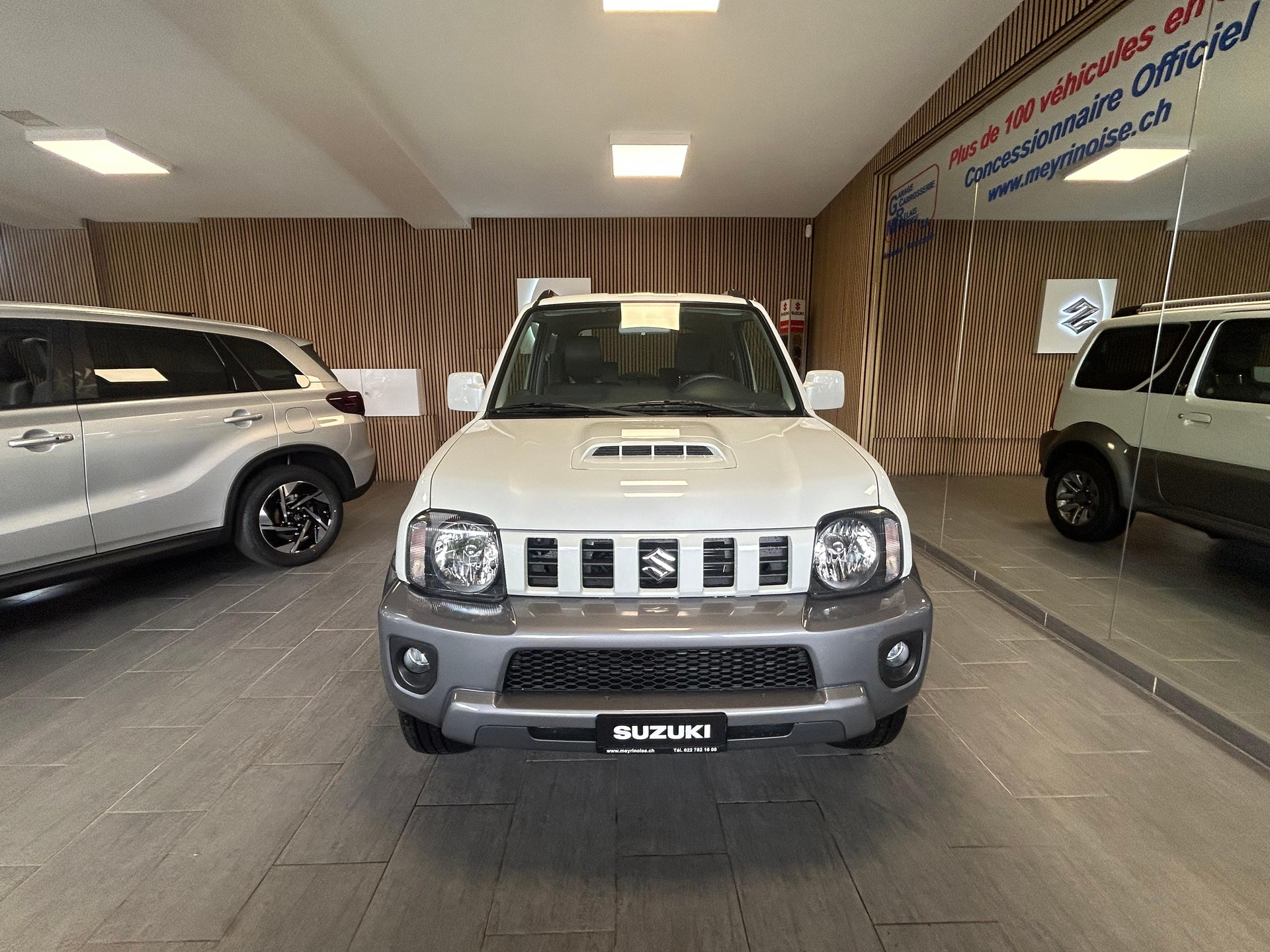 SUZUKI Jimny Wagon 1.3 4WD Sergio Cellano Top 4 PLACES/4 SITZE-showroom-element-2