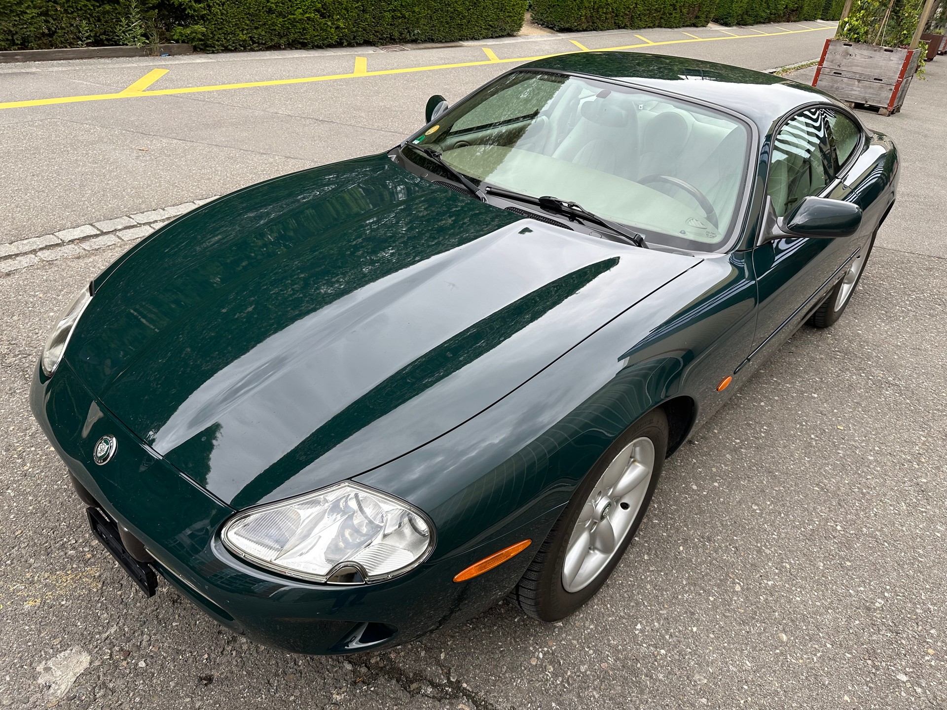 JAGUAR XK8 4.0-image-6