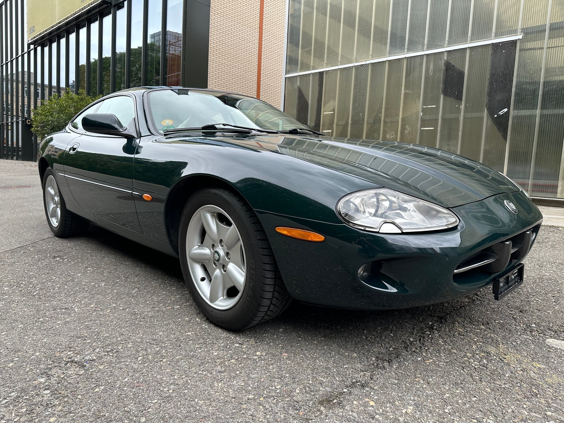 JAGUAR XK8 4.0-image-4