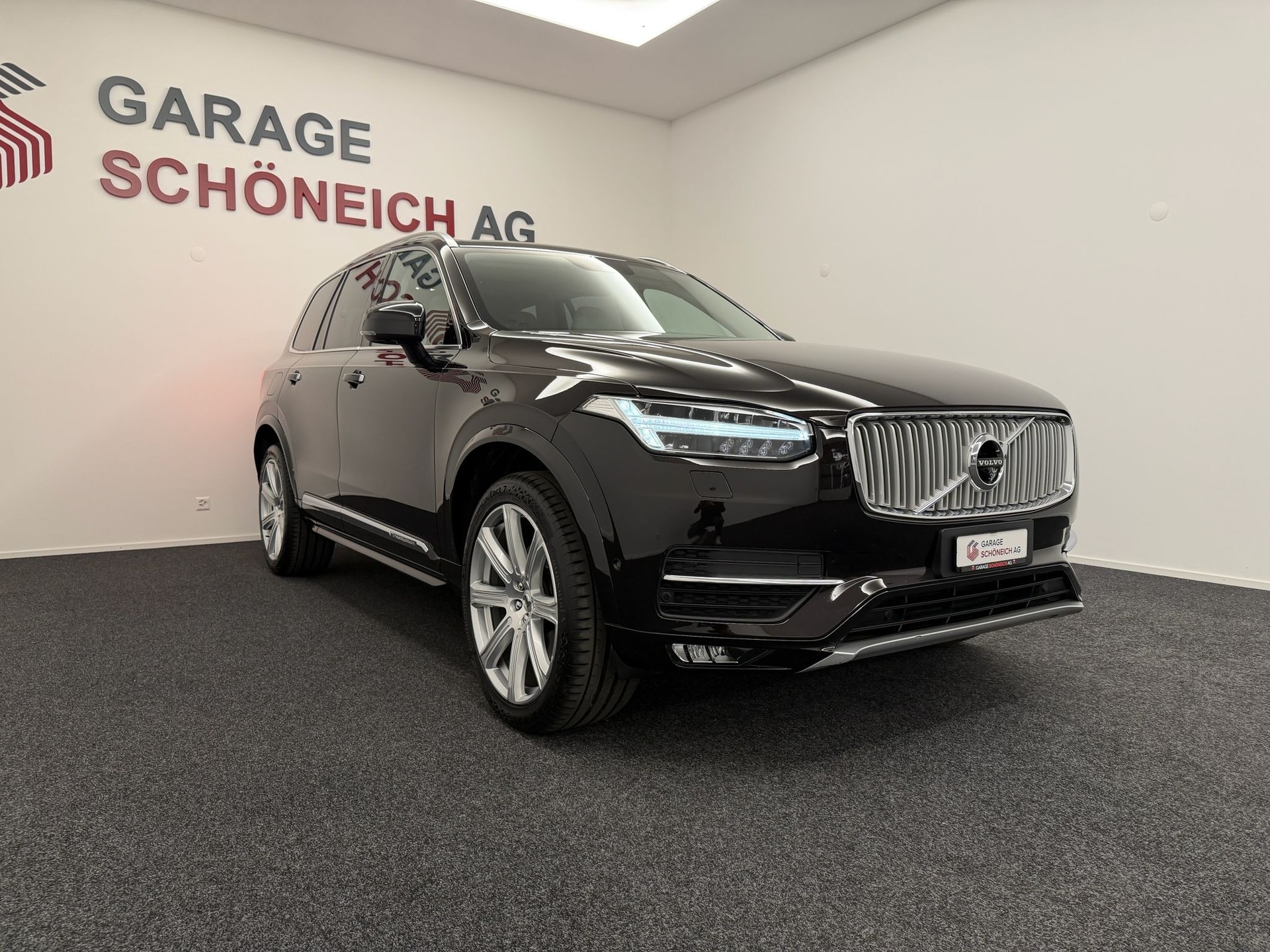 VOLVO XC90 D5 AWD Inscription Geartronic-showroom-element-1