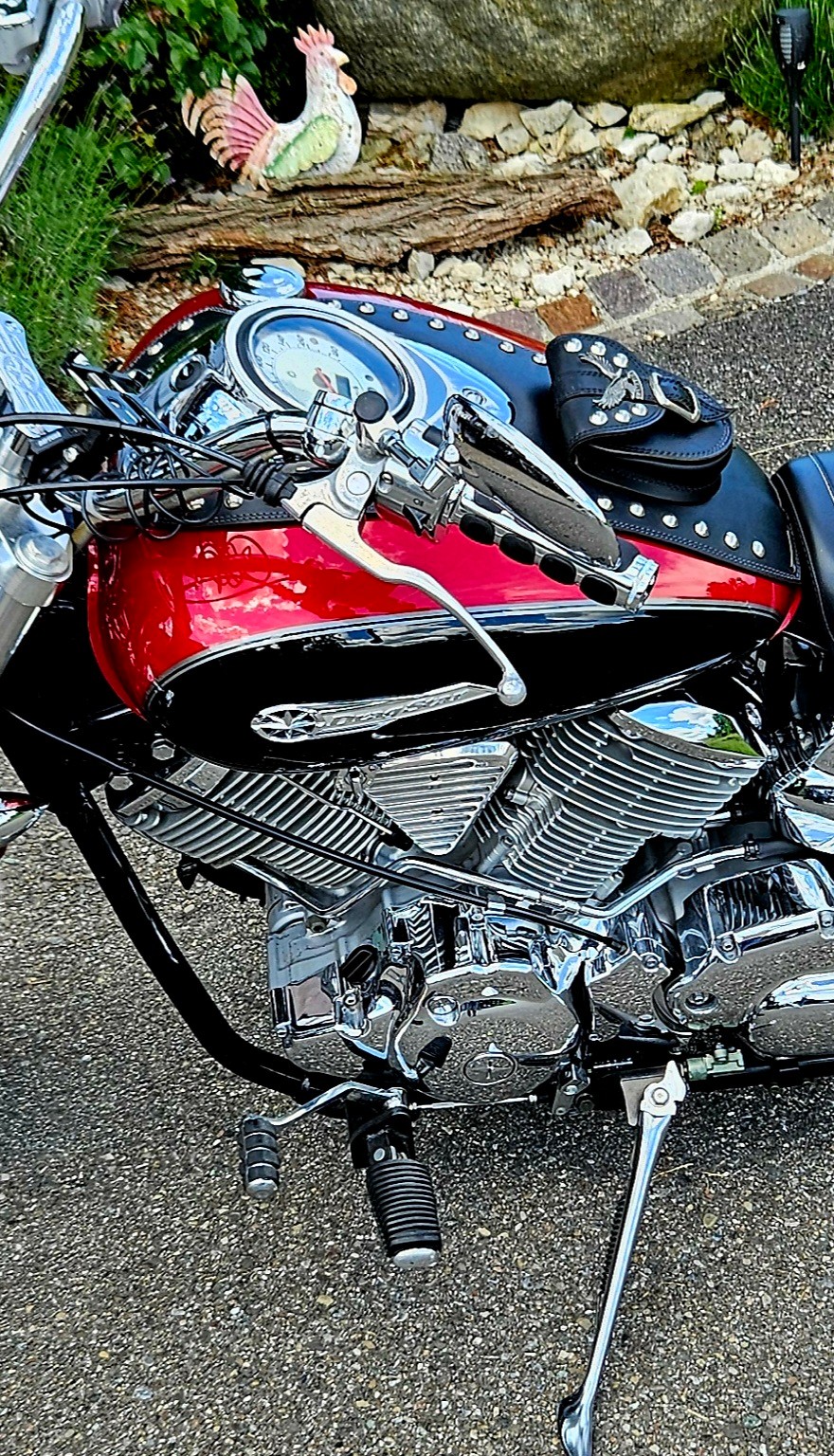 YAMAHA XVS 1100-image-2