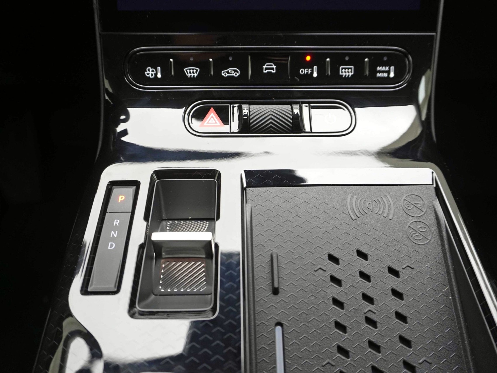 CITROEN C5 Aircross e-Plus-image-16