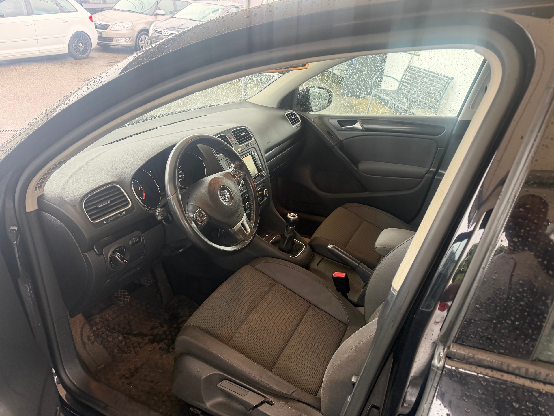 VW Golf 2.0 TDI Team 4Motion-image-3