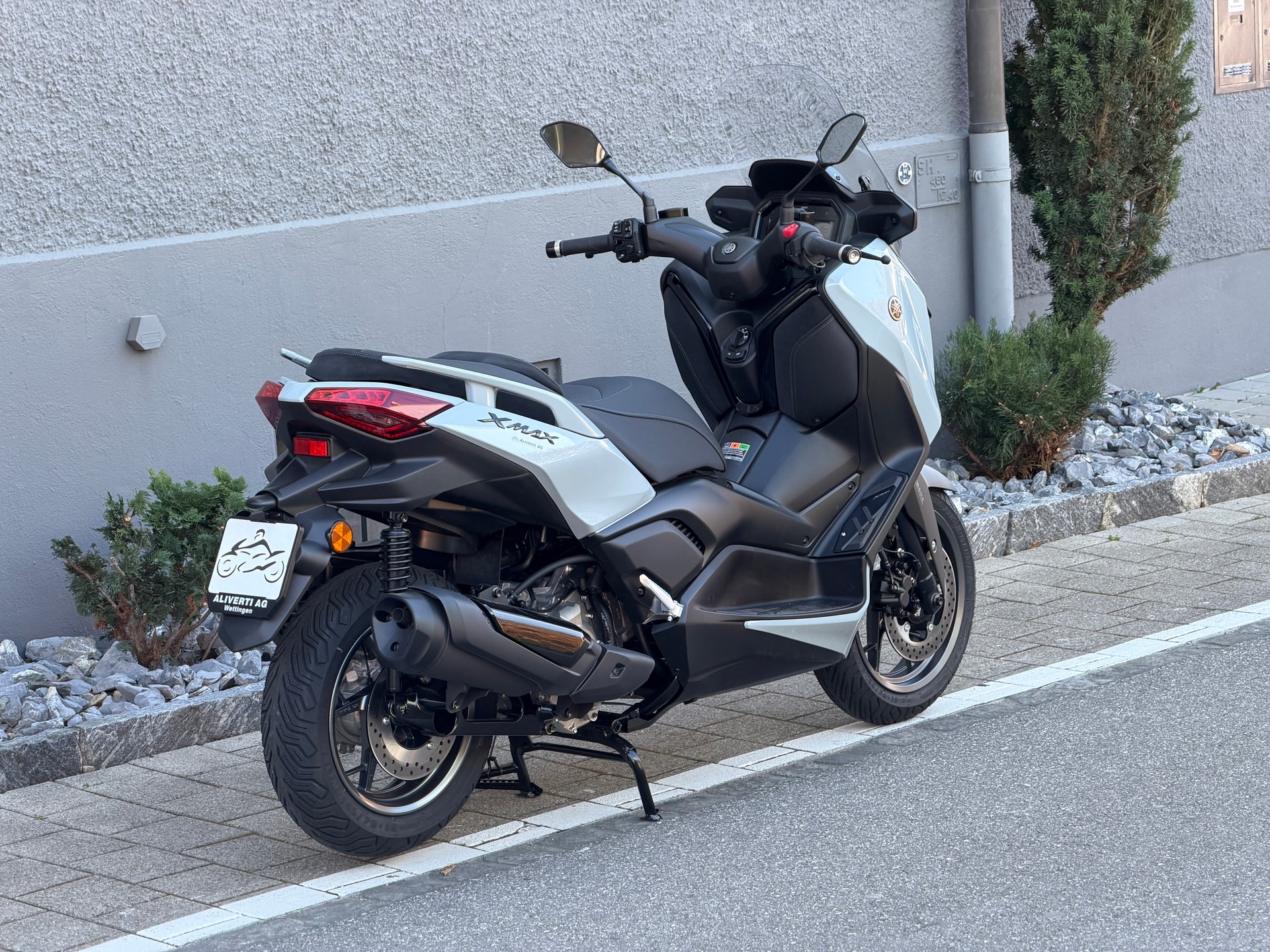 YAMAHA X-Max YP 125 Tech Max+-image-15