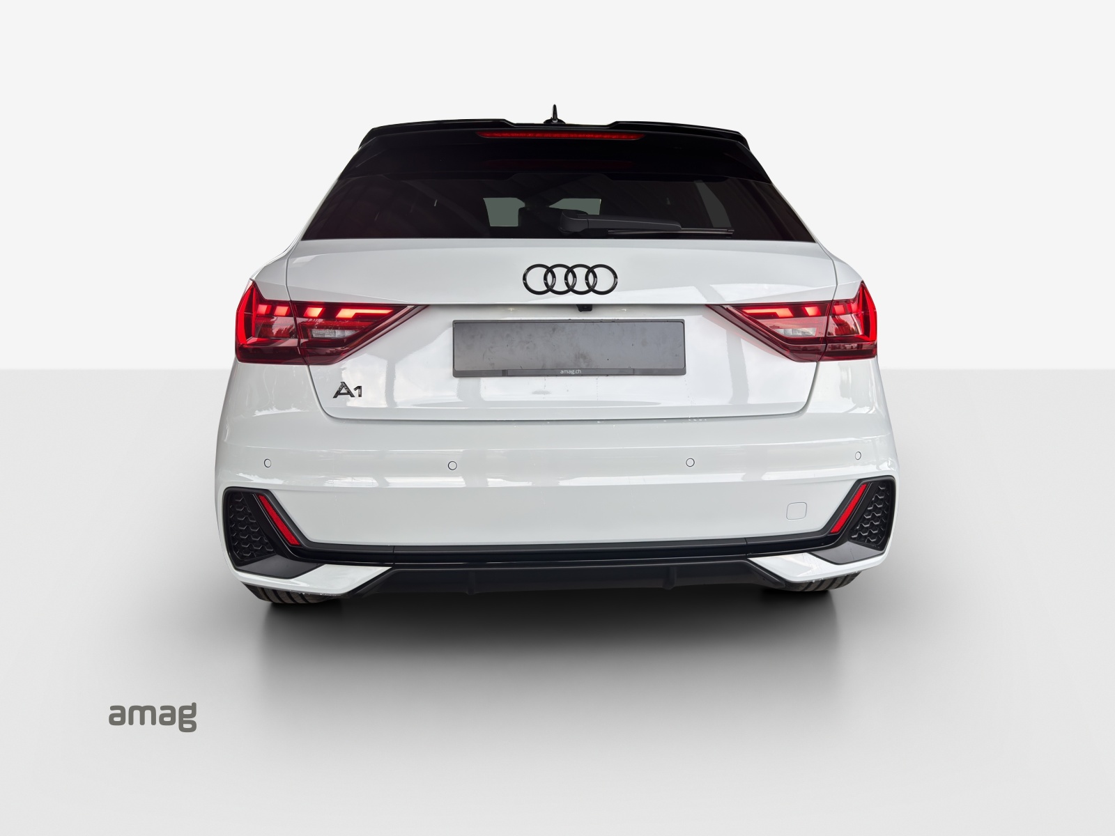 AUDI A1 Sportback 30 TFSI S Line Attraction S-tronic-showroom-element-3