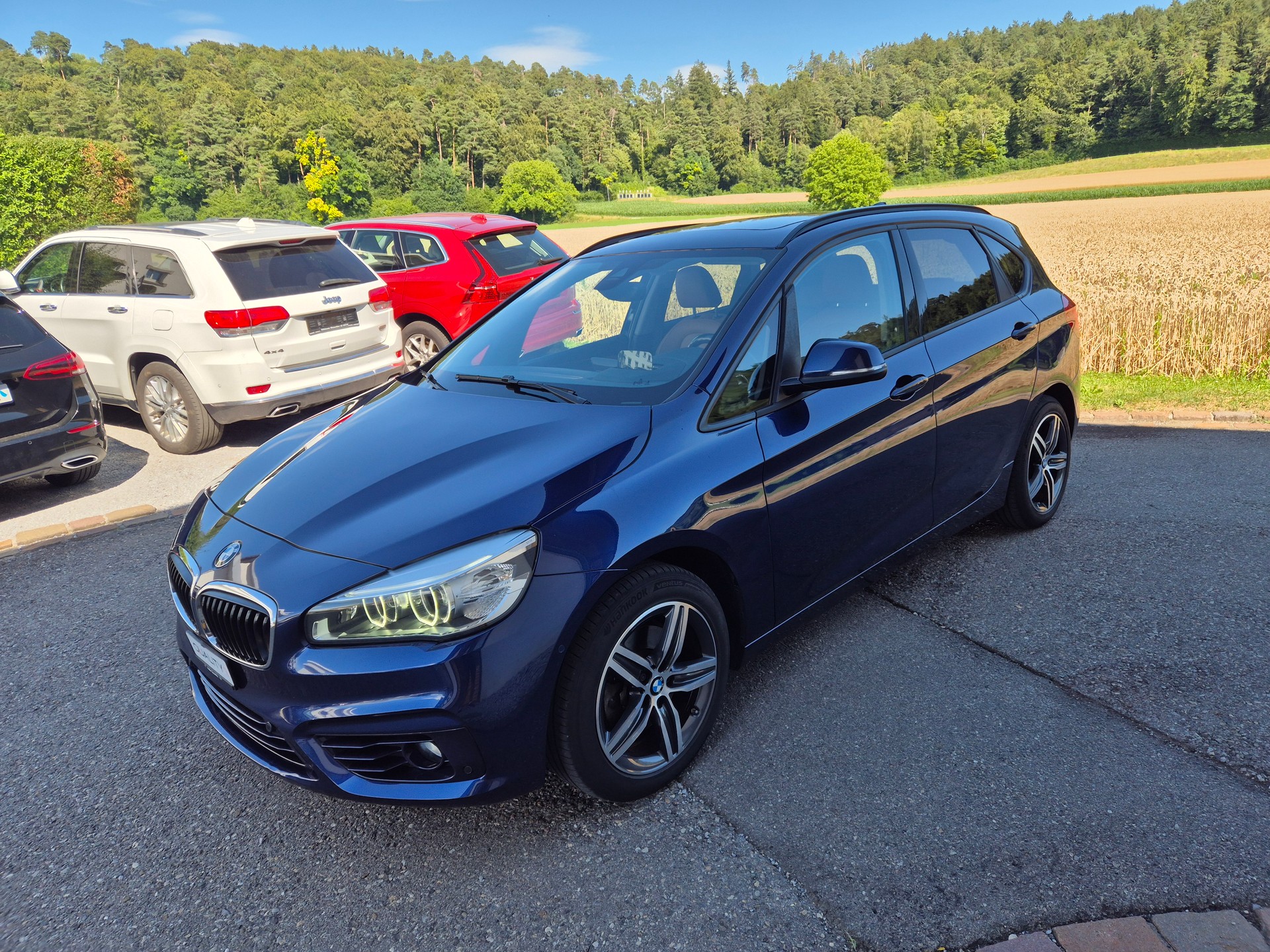BMW 220d xDrive Active Tourer M Sport Steptronic-image-14