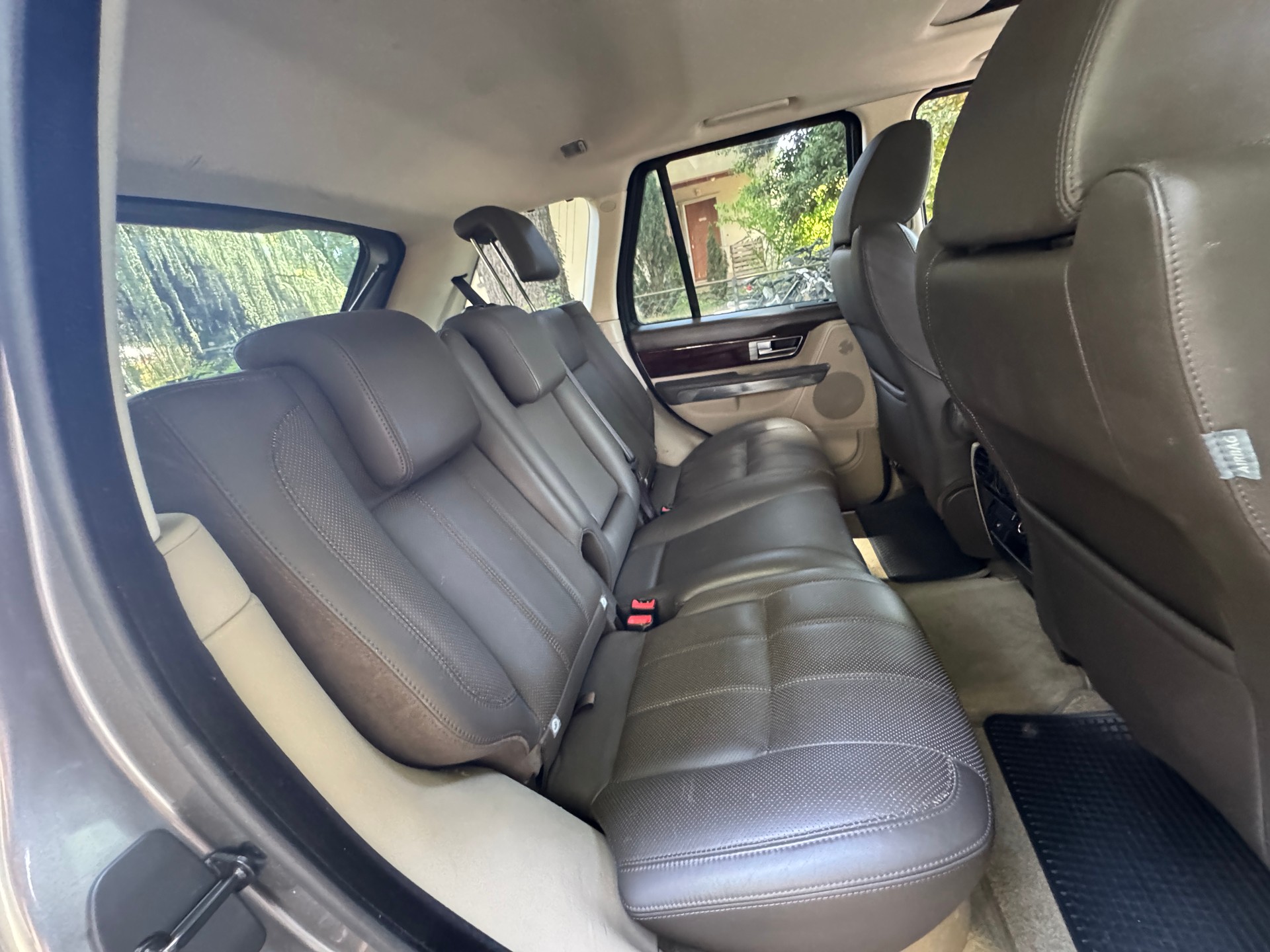 LAND ROVER Range Rover Sport 3.0 TDV6 HSE Automatic-image-9