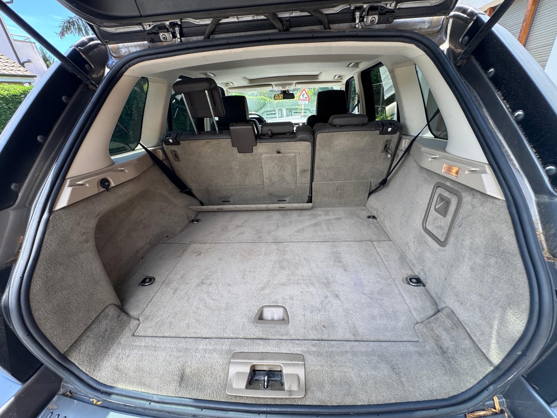 LAND ROVER Range Rover Sport 3.0 TDV6 HSE Automatic-image-12
