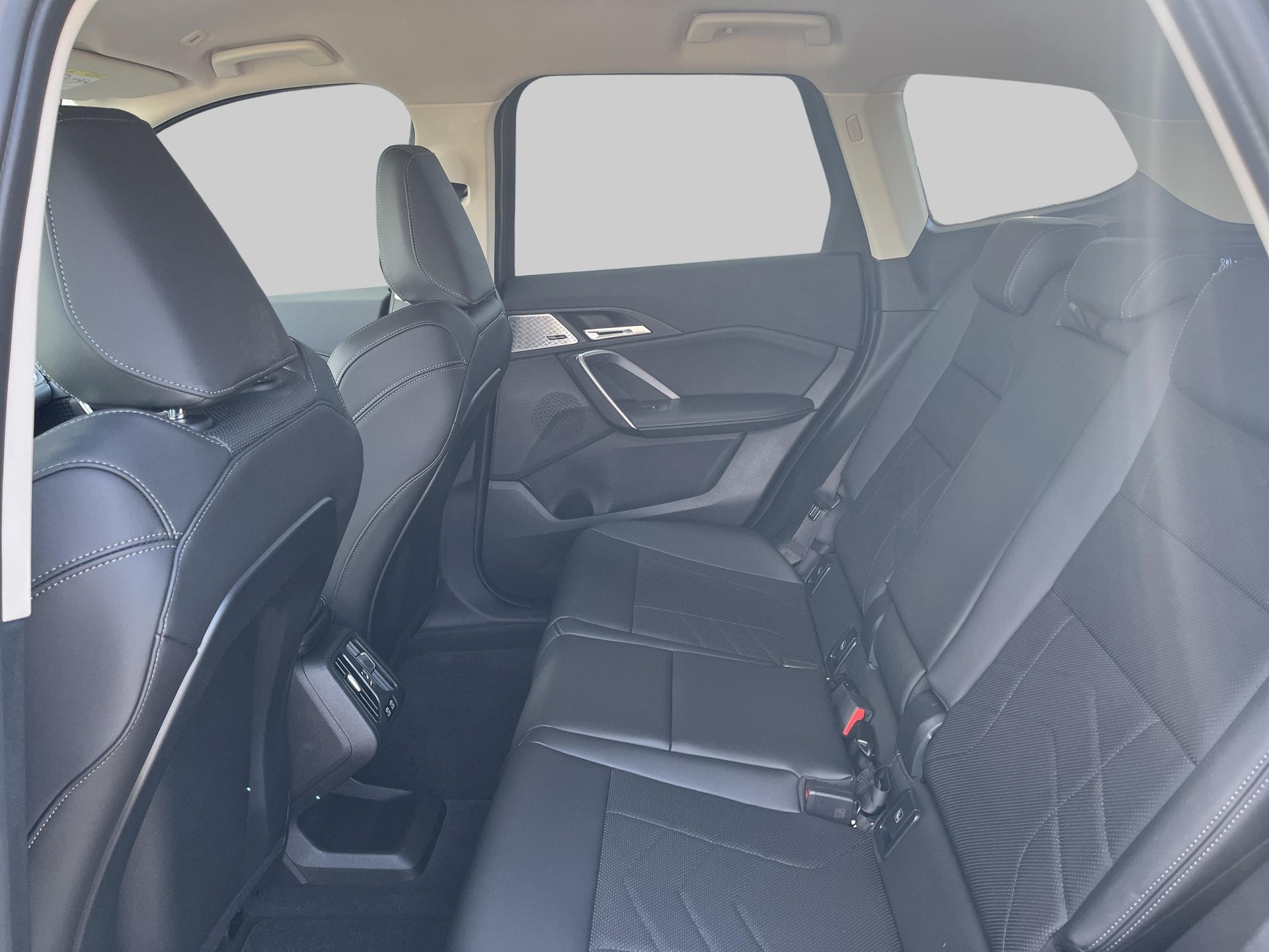 BMW X1 xDrive 25e xLine-image-17