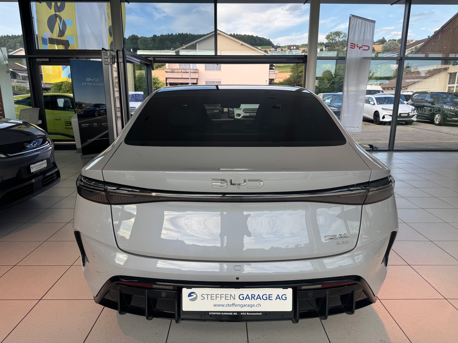 BYD Seal 82,2 kWh Excellence AWD-image-8