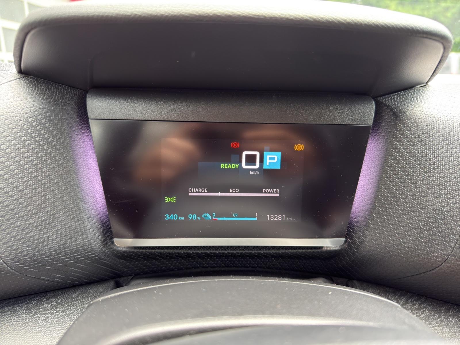 CITROEN e-C4 X Shine-image-5