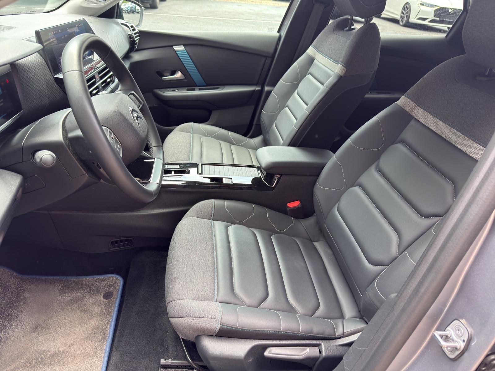 CITROEN e-C4 X Shine-image-4