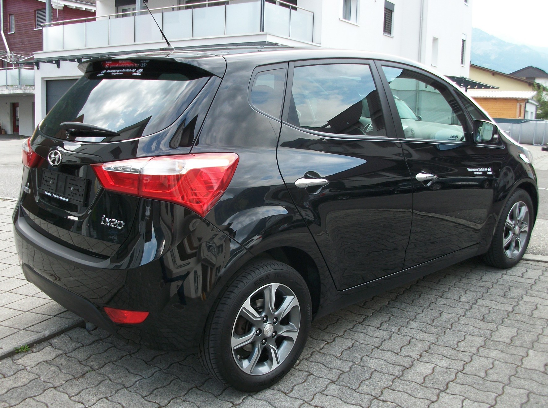 HYUNDAI iX20 1.6 Vertex Automatic-showroom-element-2