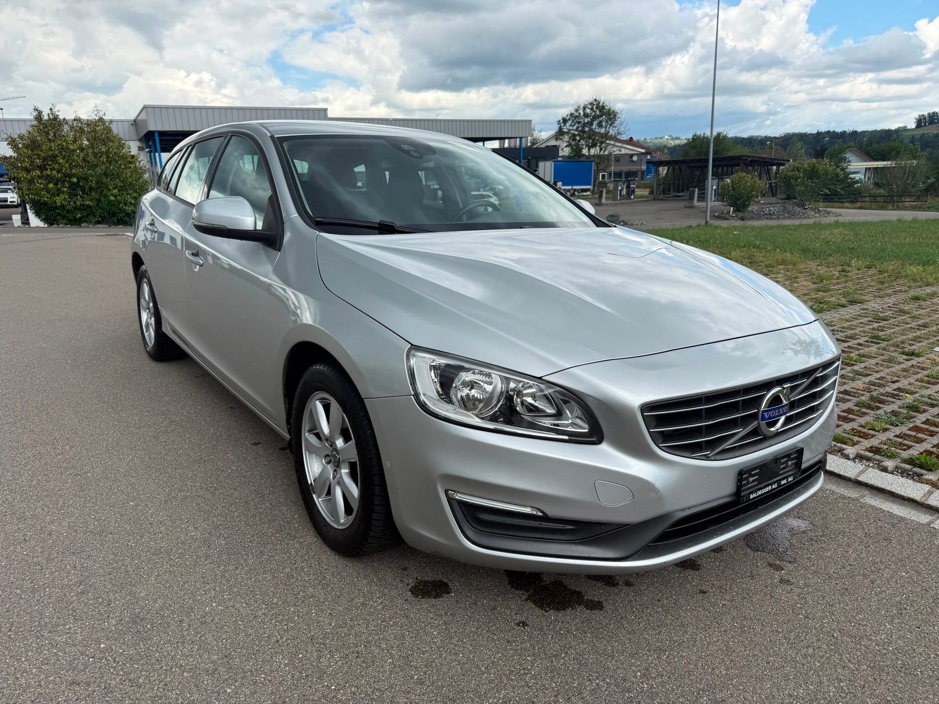 VOLVO V60 D4 Geartronic