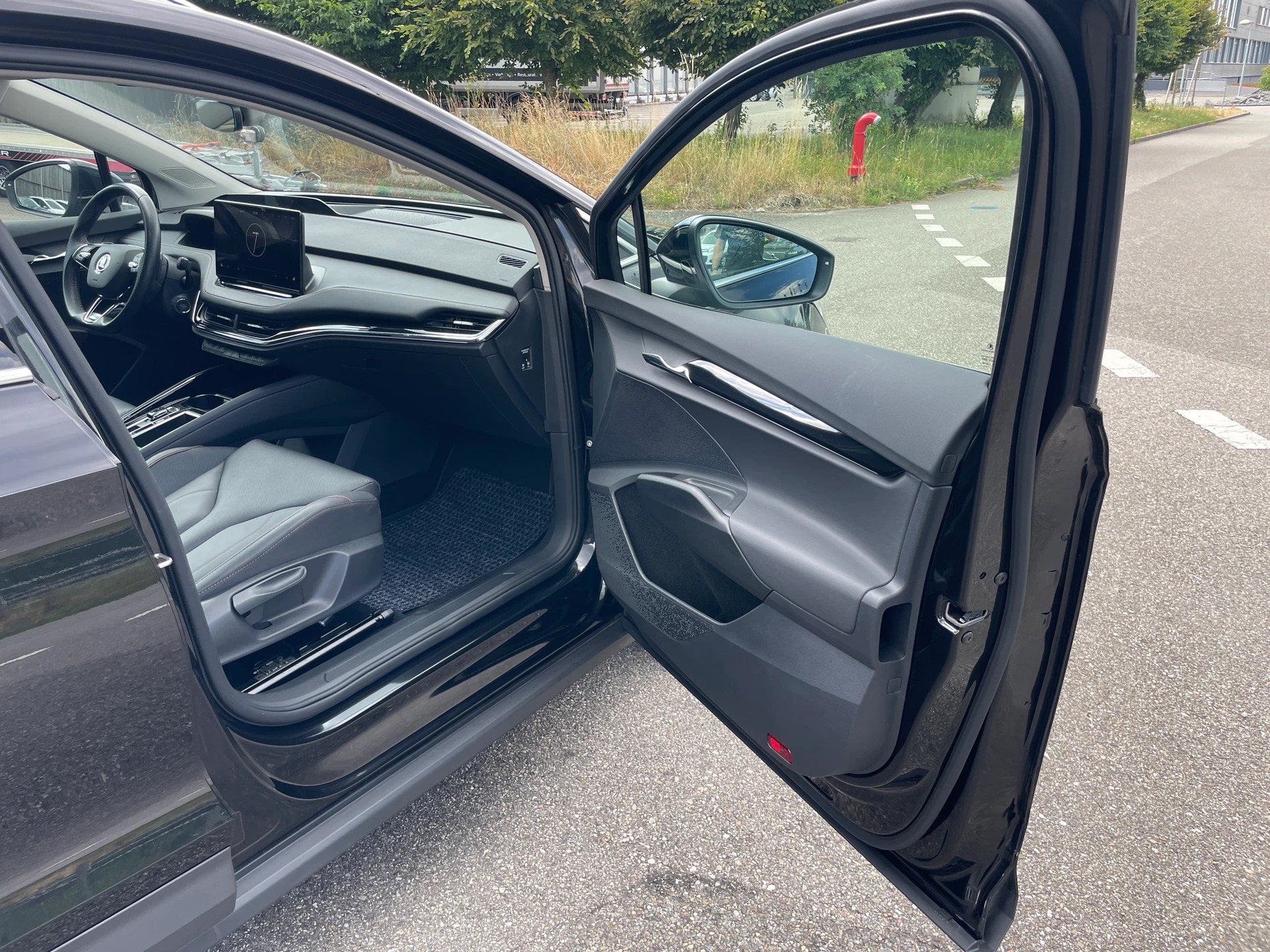 SKODA Enyaq iV 80x-image-21