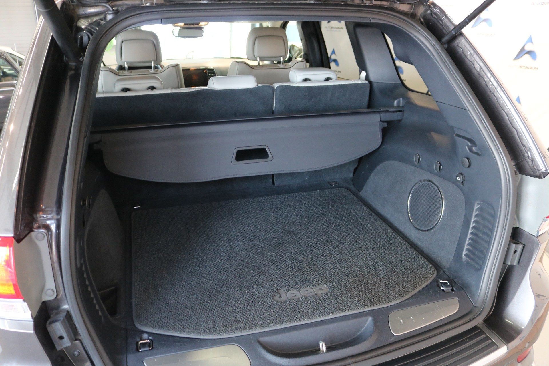 JEEP Grand Cherokee 3.0 CRD Summit Automatic-image-34