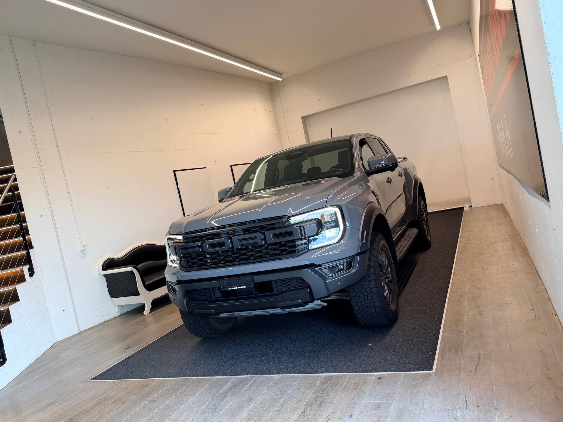 FORD Ranger Raptor 3.0 Eco Boost 4x4 A-showroom-element-2